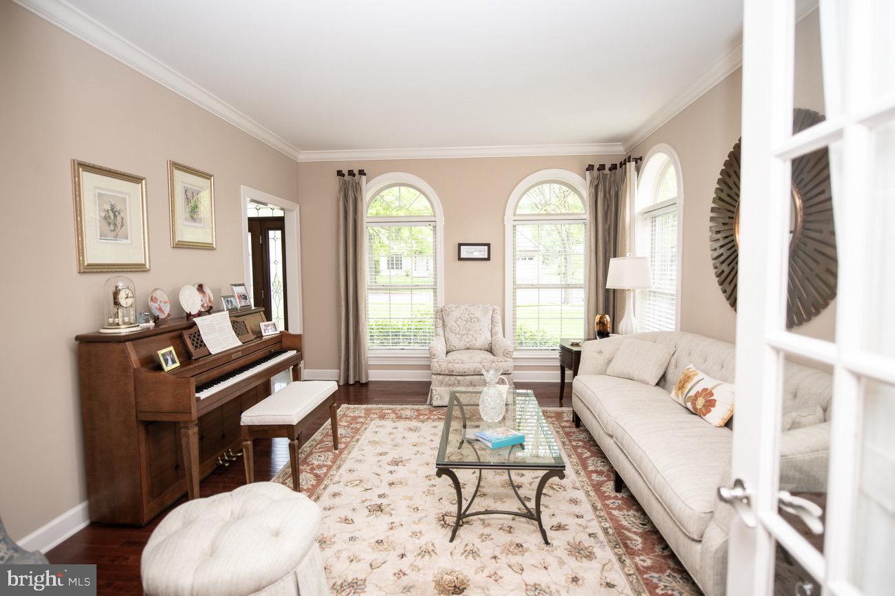 STONEY RUN - Residential