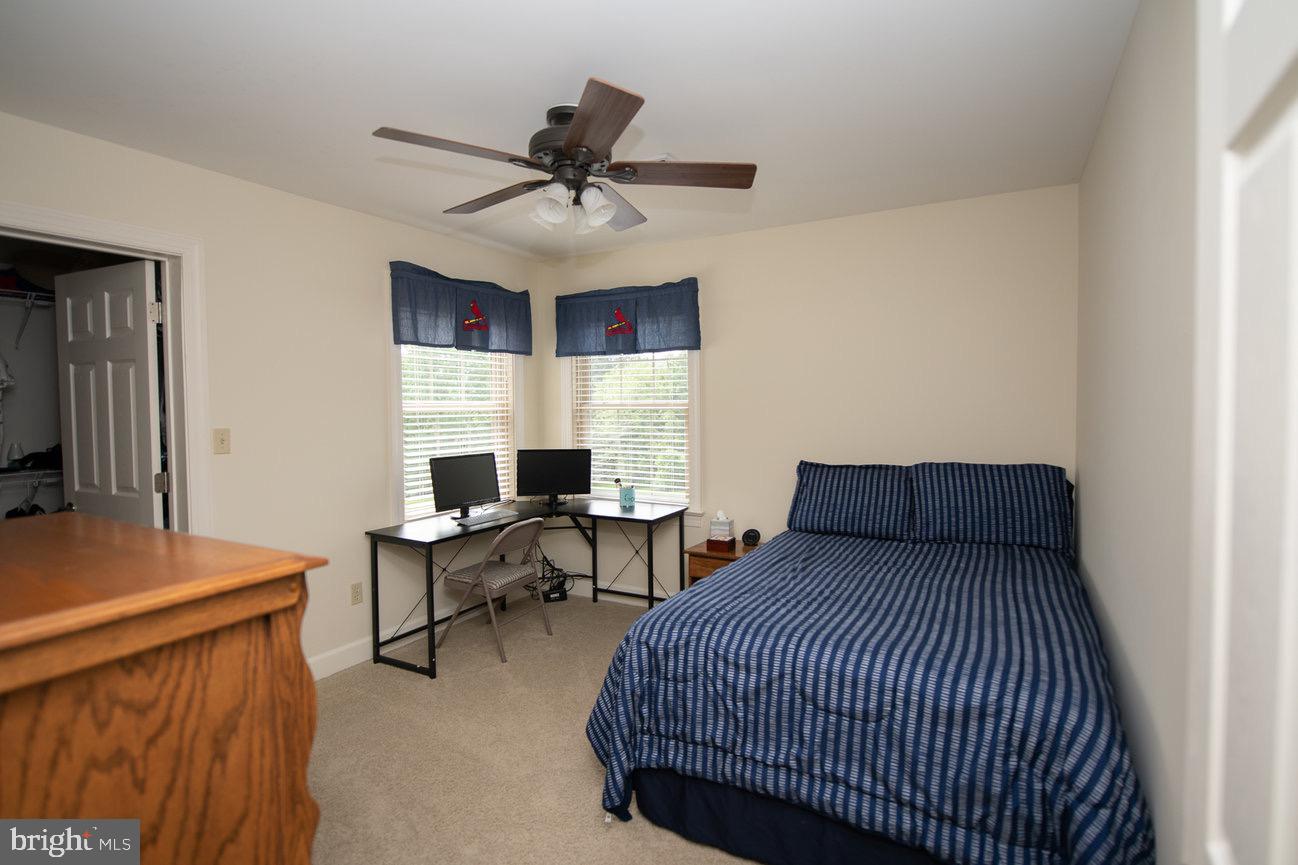 STONEY RUN - Residential