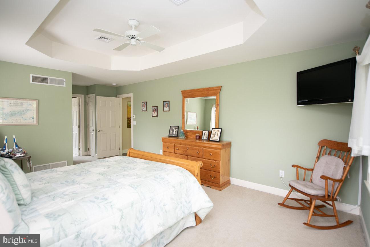 STONEY RUN - Residential