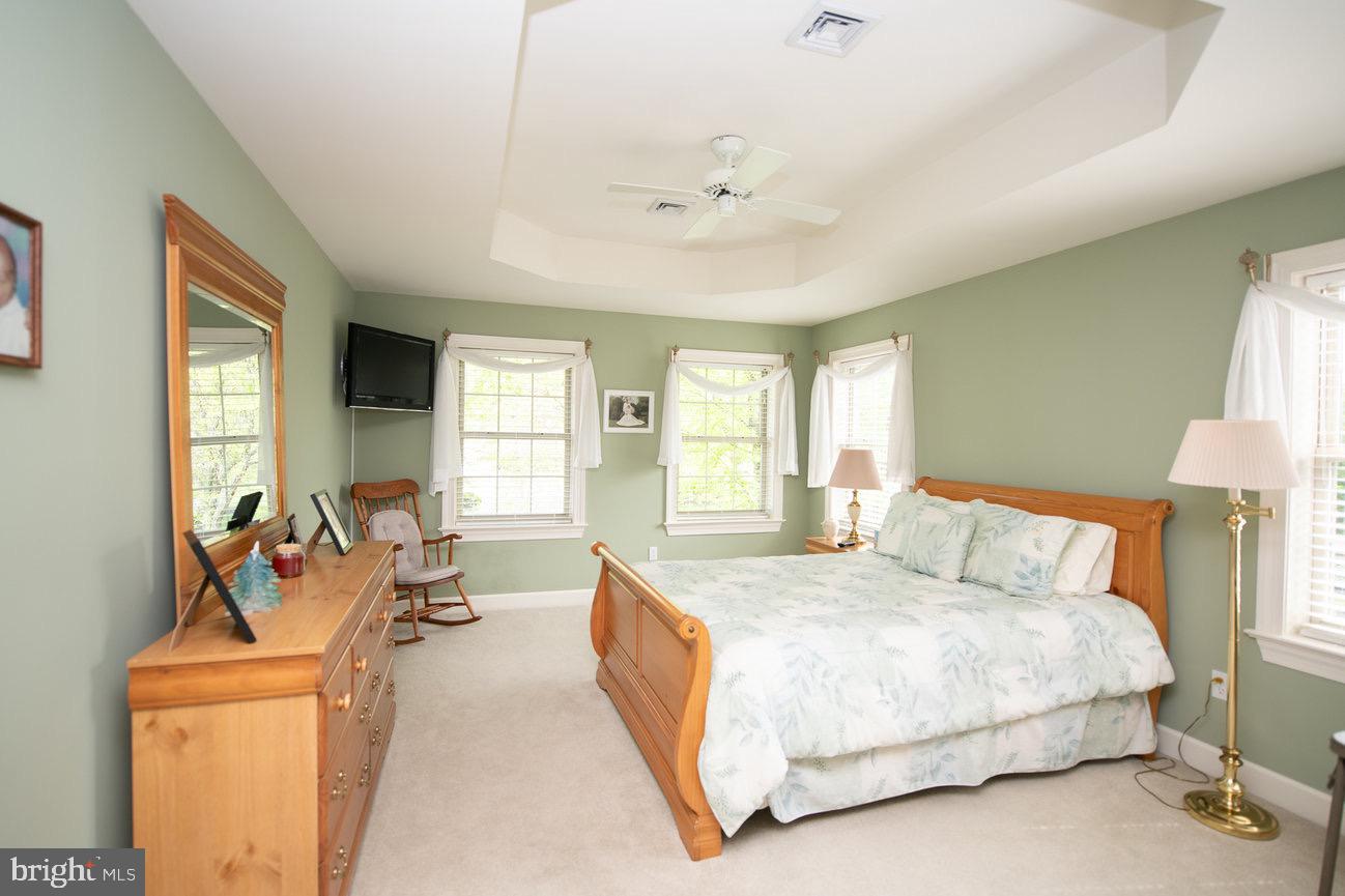 STONEY RUN - Residential