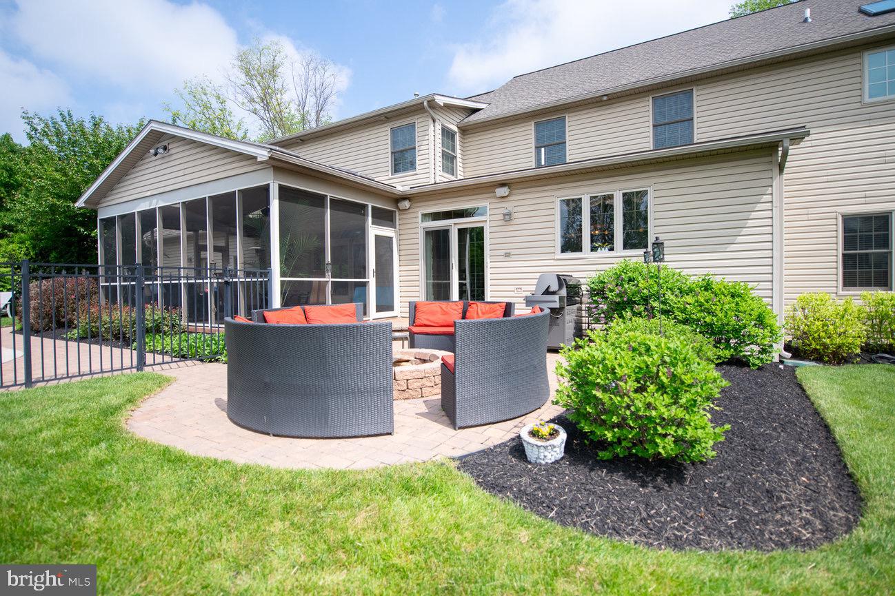 STONEY RUN - Residential