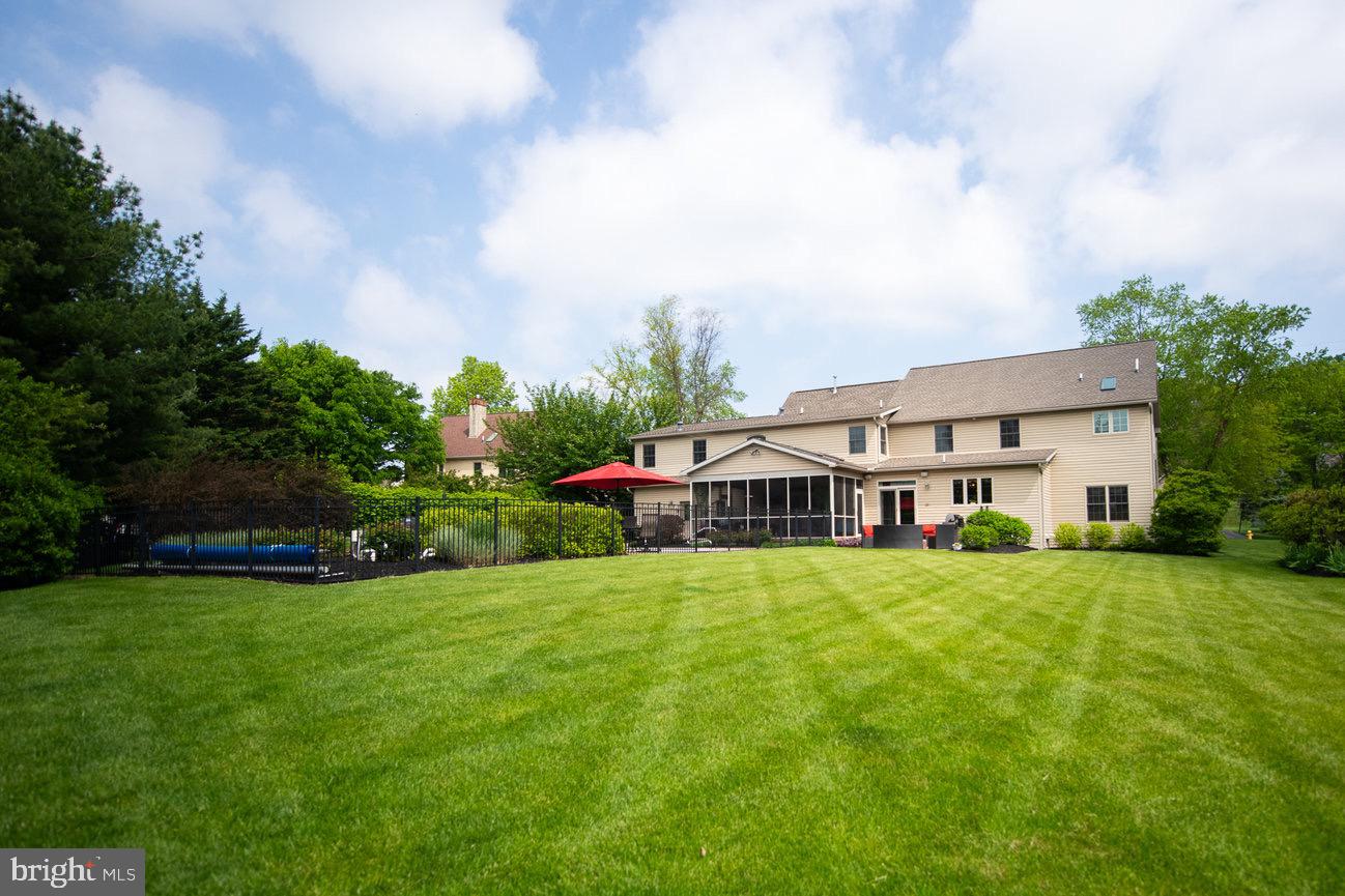 STONEY RUN - Residential