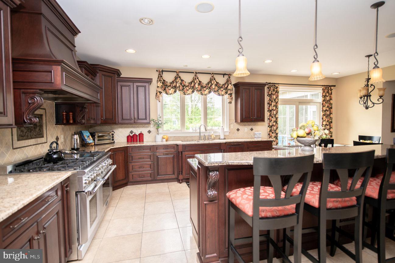 STONEY RUN - Residential