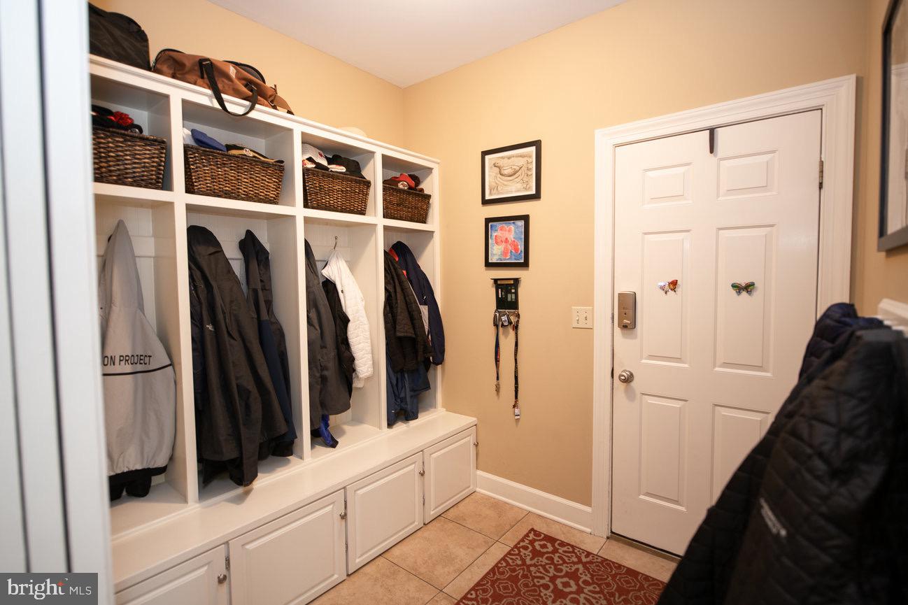 STONEY RUN - Residential