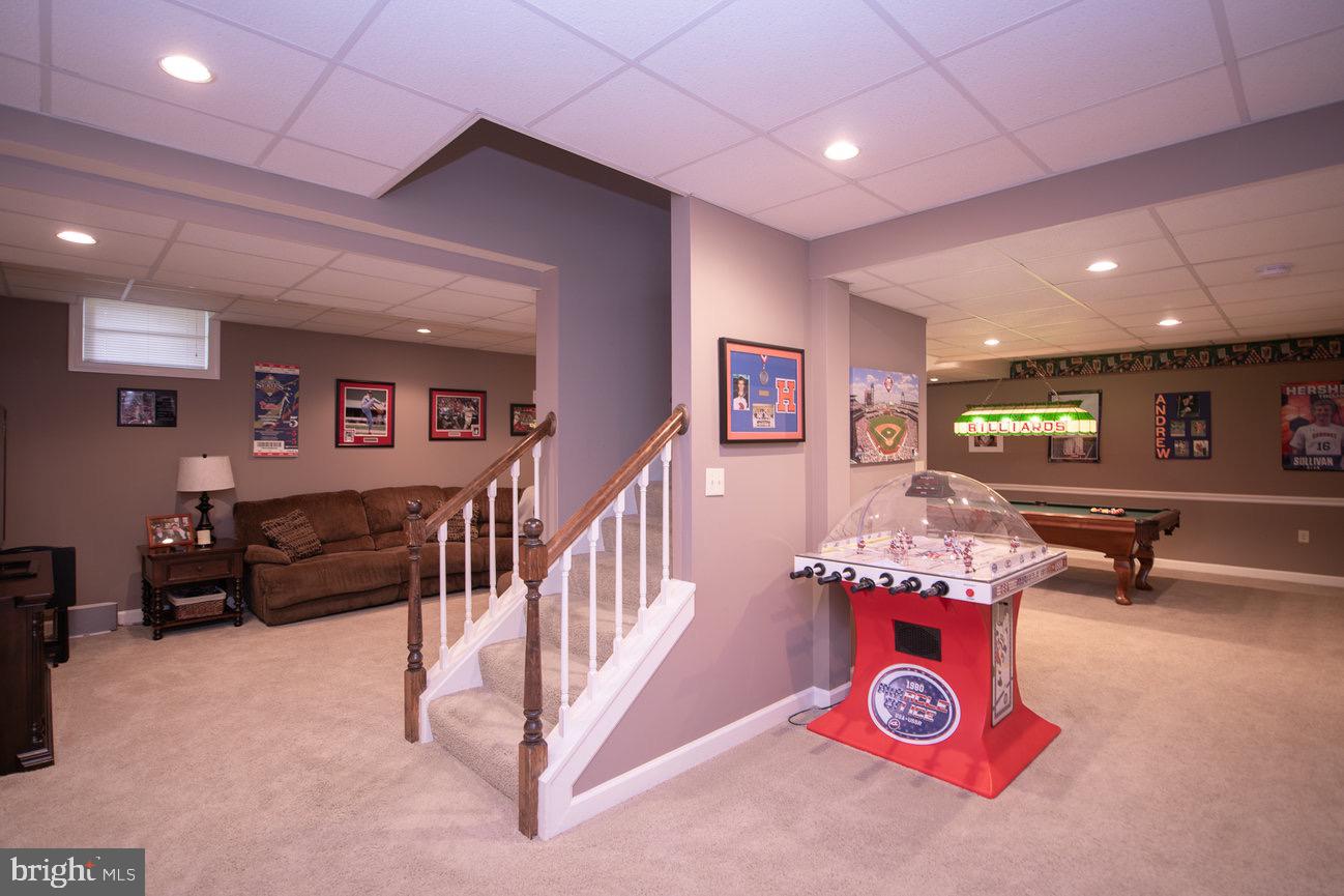 STONEY RUN - Residential