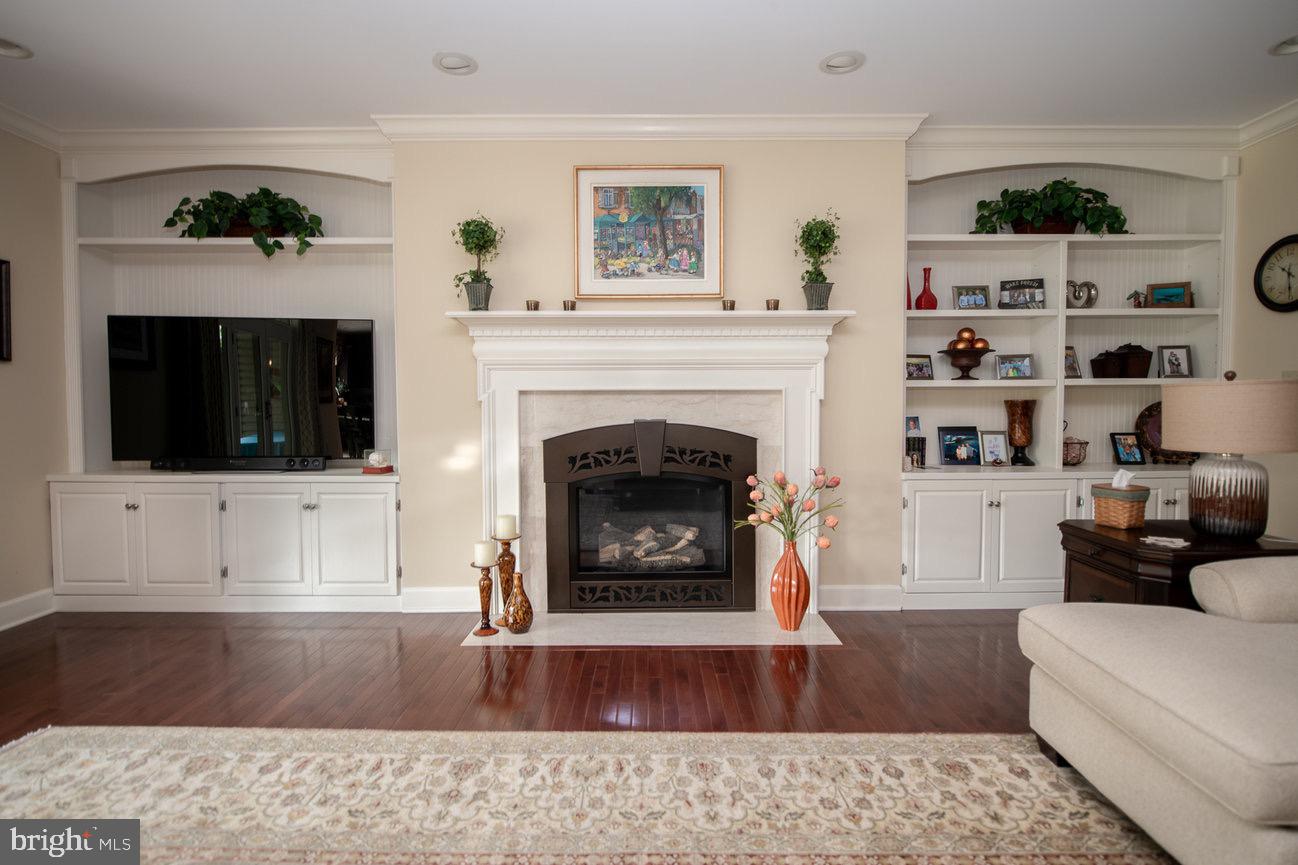 STONEY RUN - Residential