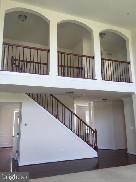 BELMONT CREST-PLAT 1> - Residential