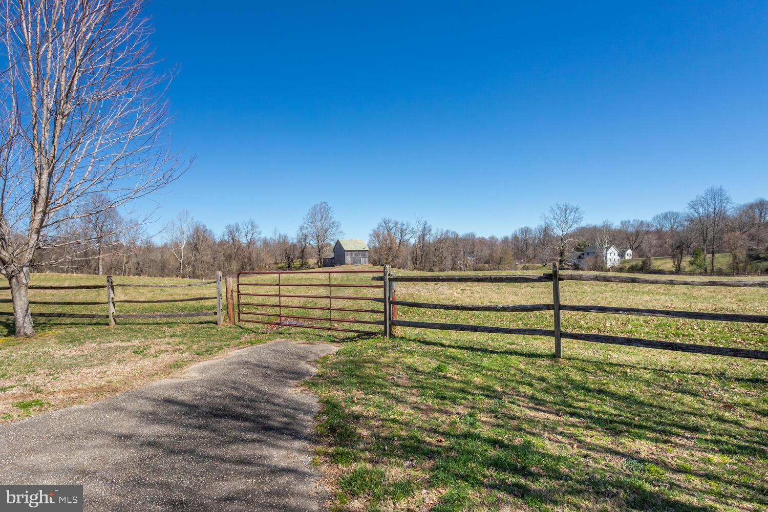 QUINCE VIEW MEADOWS - Residential