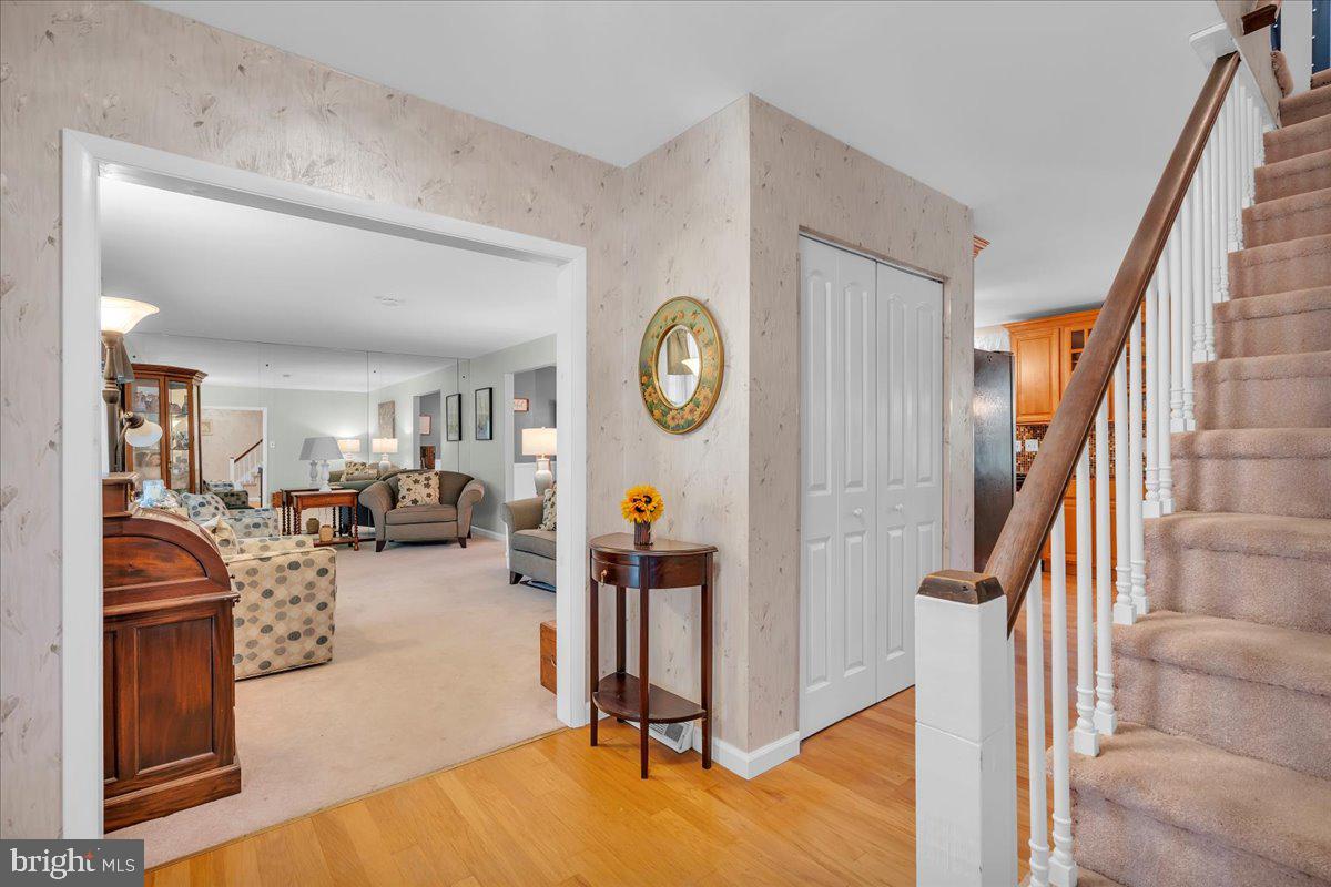 2126 MAGNOLIA COURT
