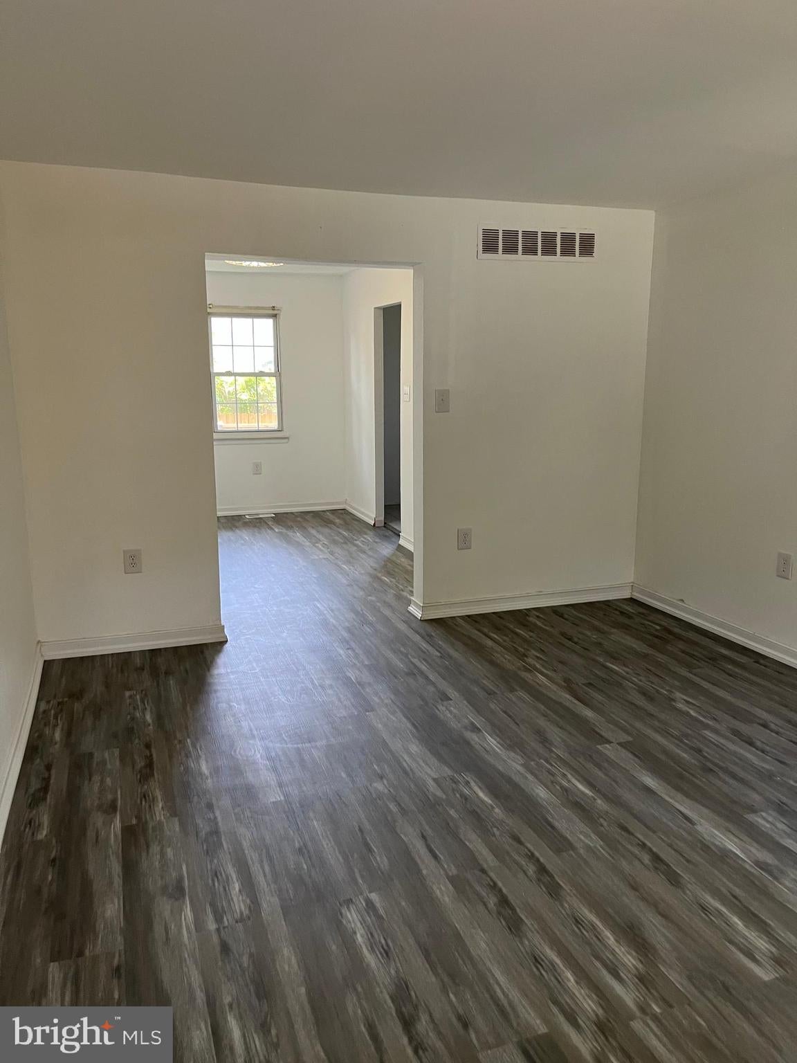 8224 MARLTON COURT