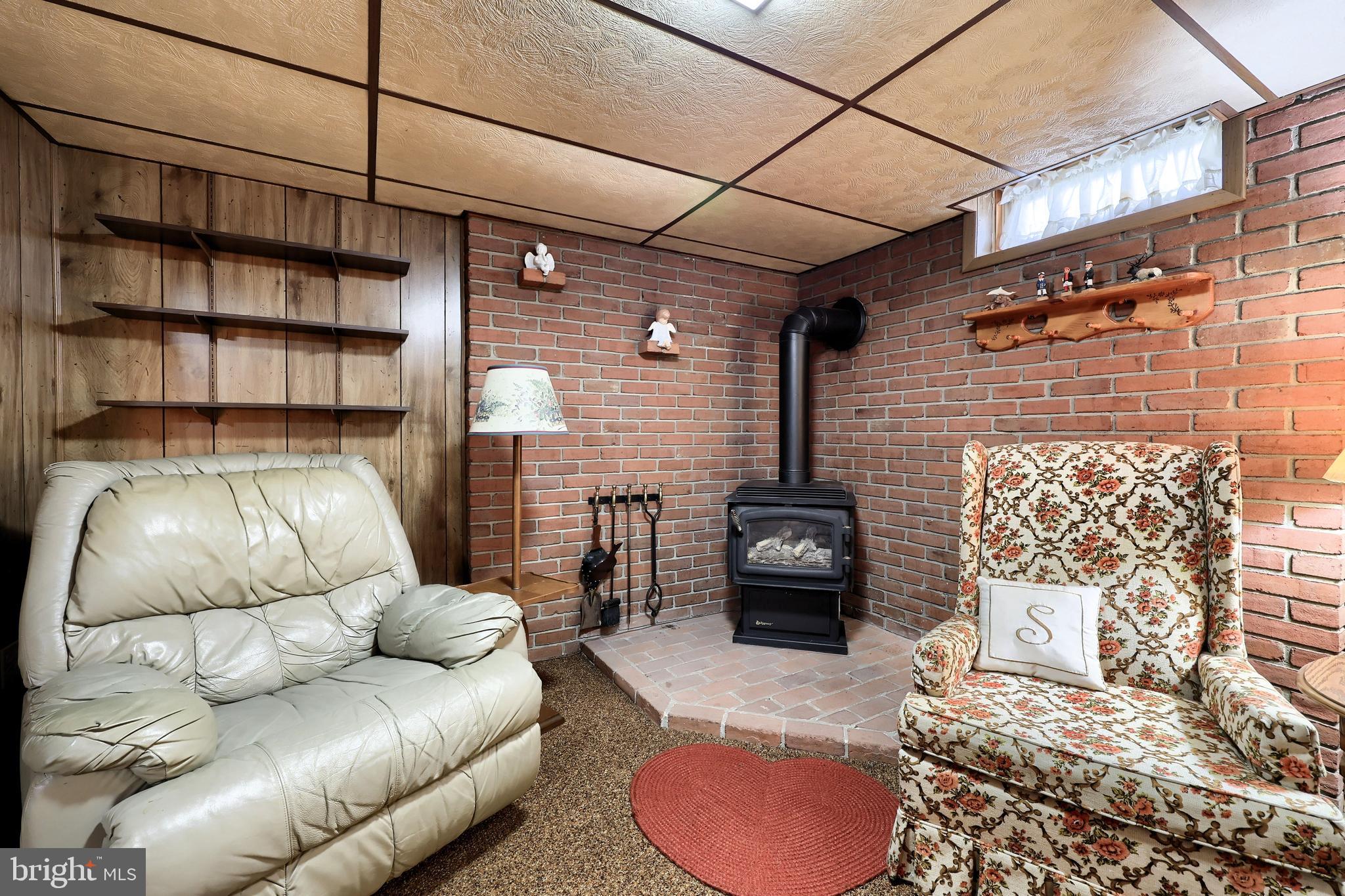 EASTLAND HILLS - Residential