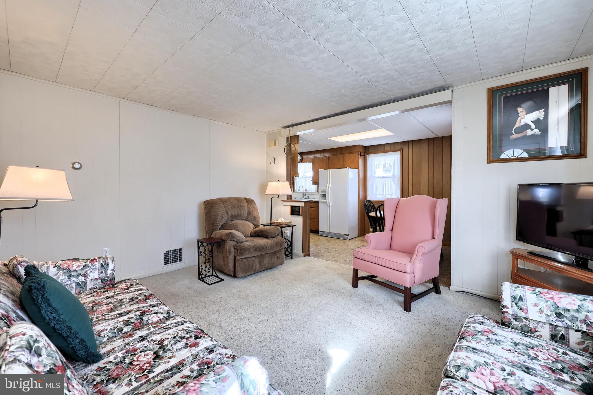 EASTLAND HILLS - Residential