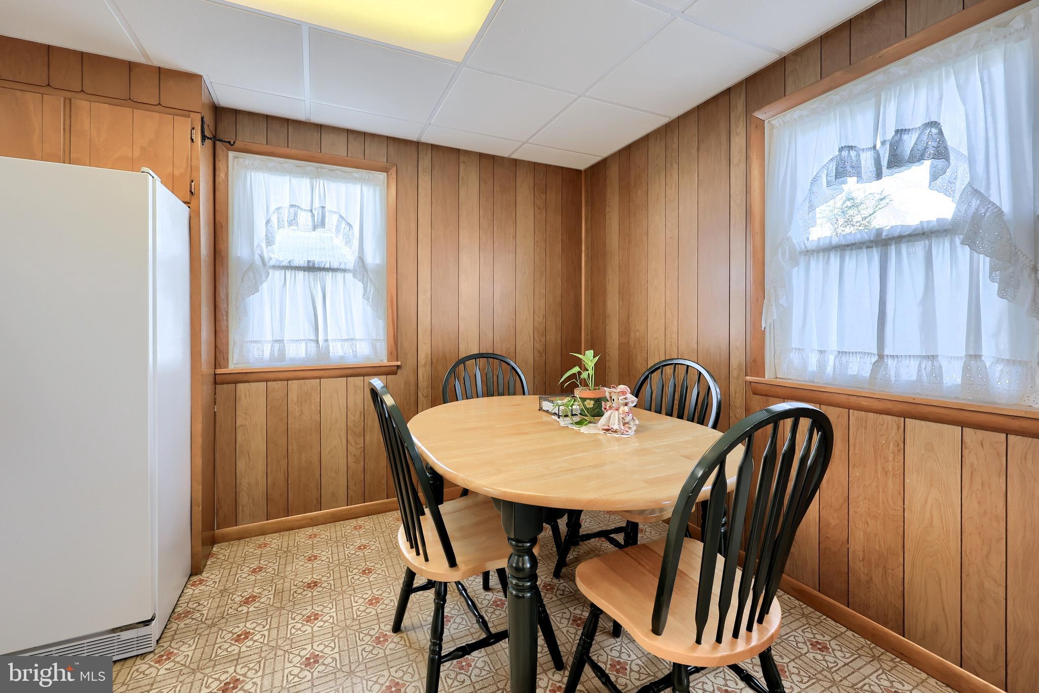 EASTLAND HILLS - Residential