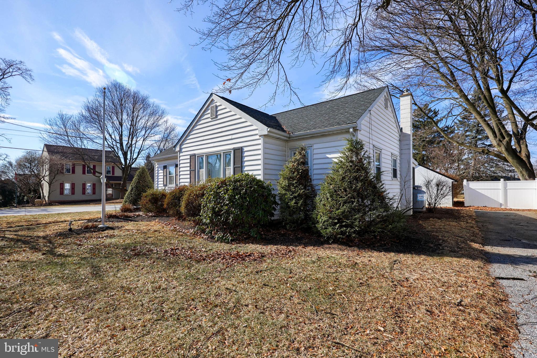 EASTLAND HILLS - Residential