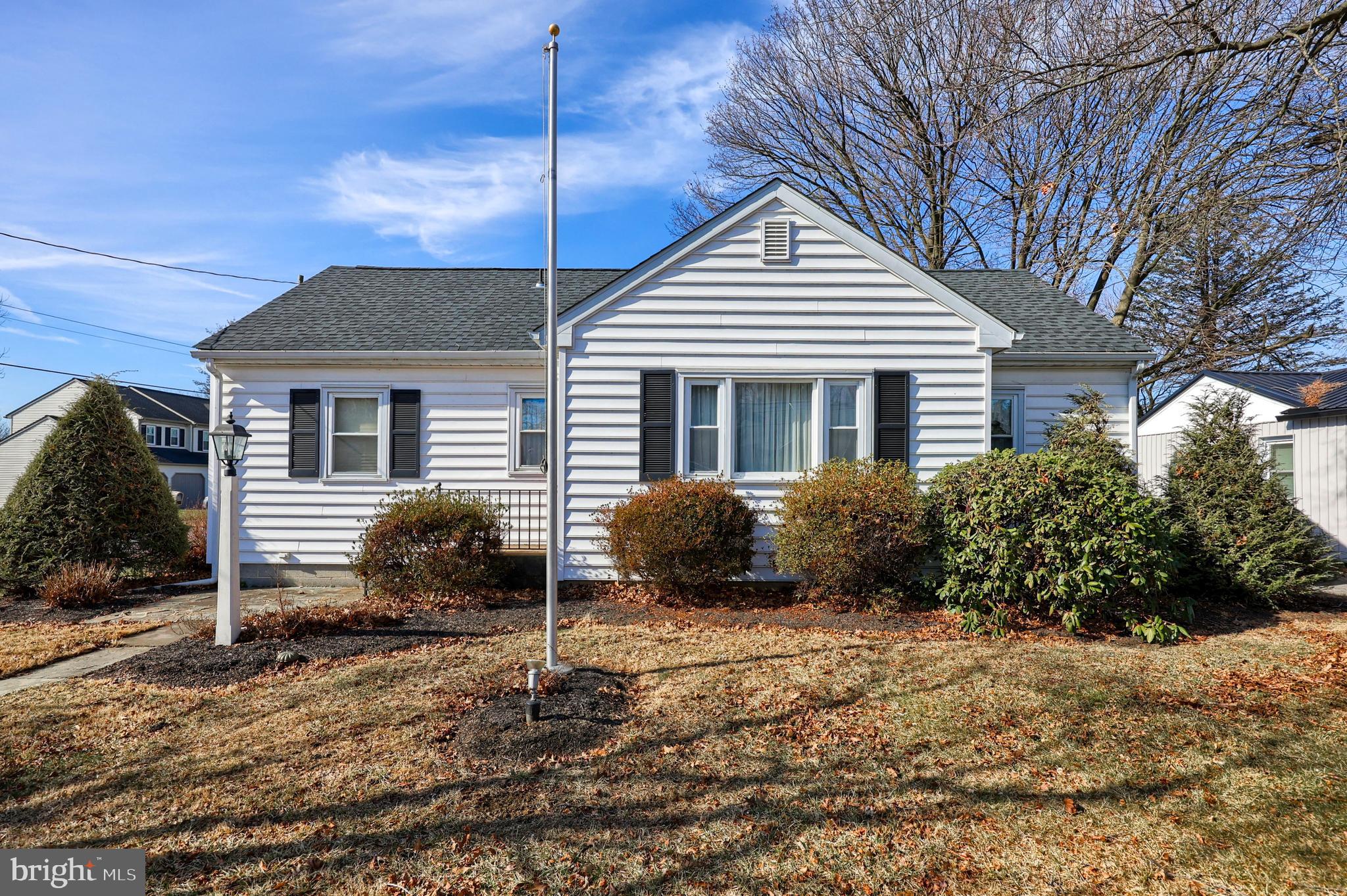 EASTLAND HILLS - Residential