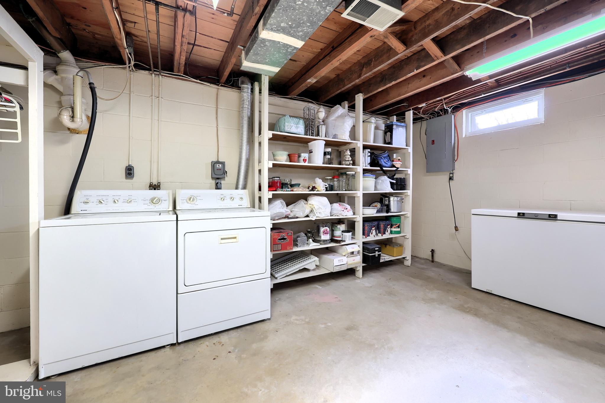 EASTLAND HILLS - Residential