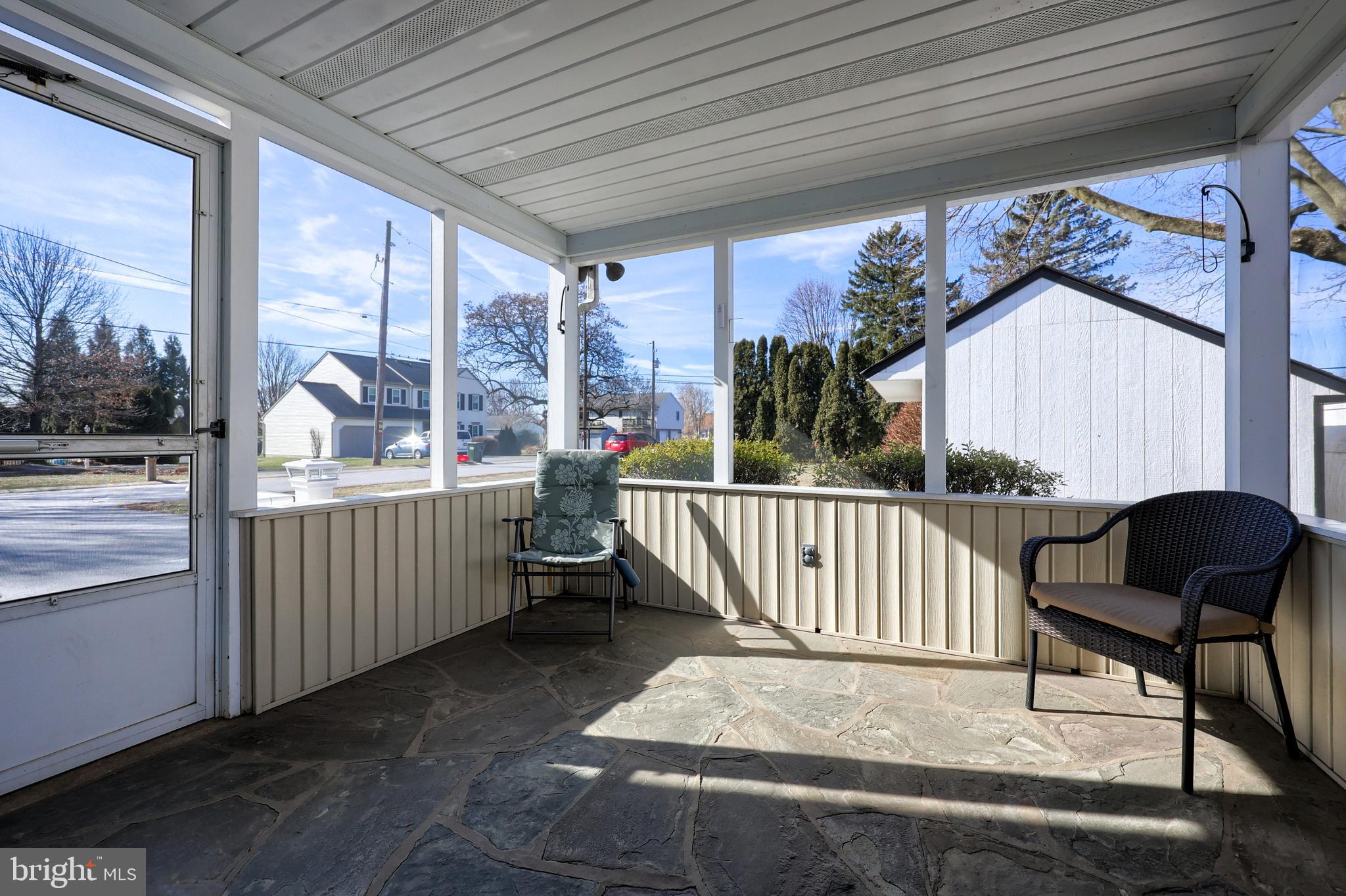 EASTLAND HILLS - Residential