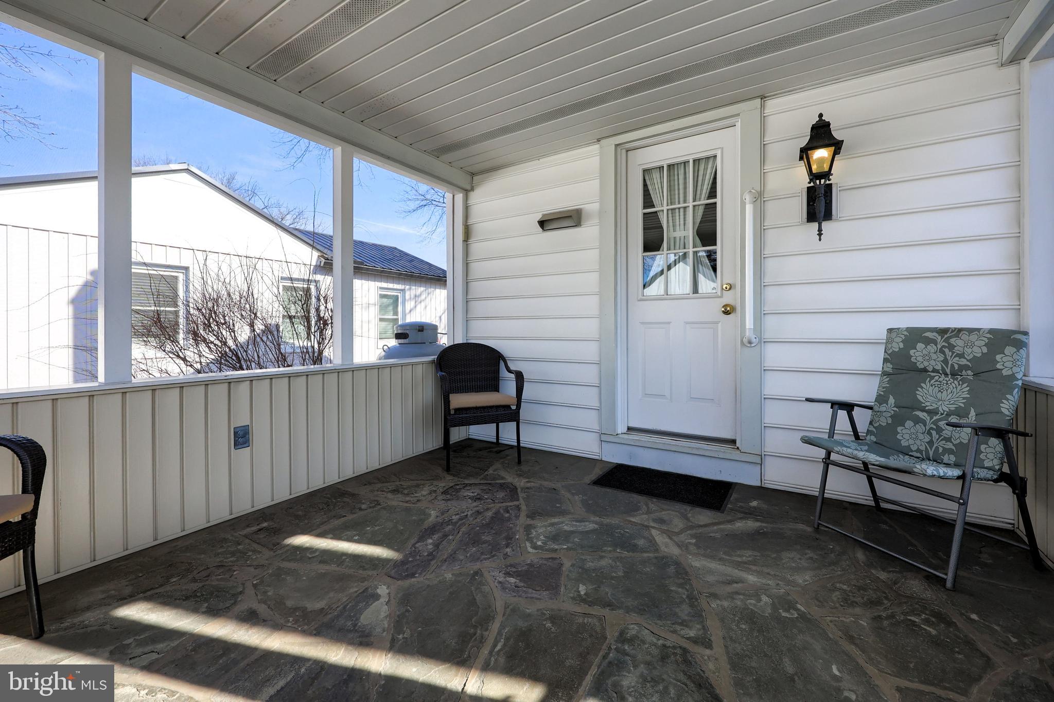 EASTLAND HILLS - Residential