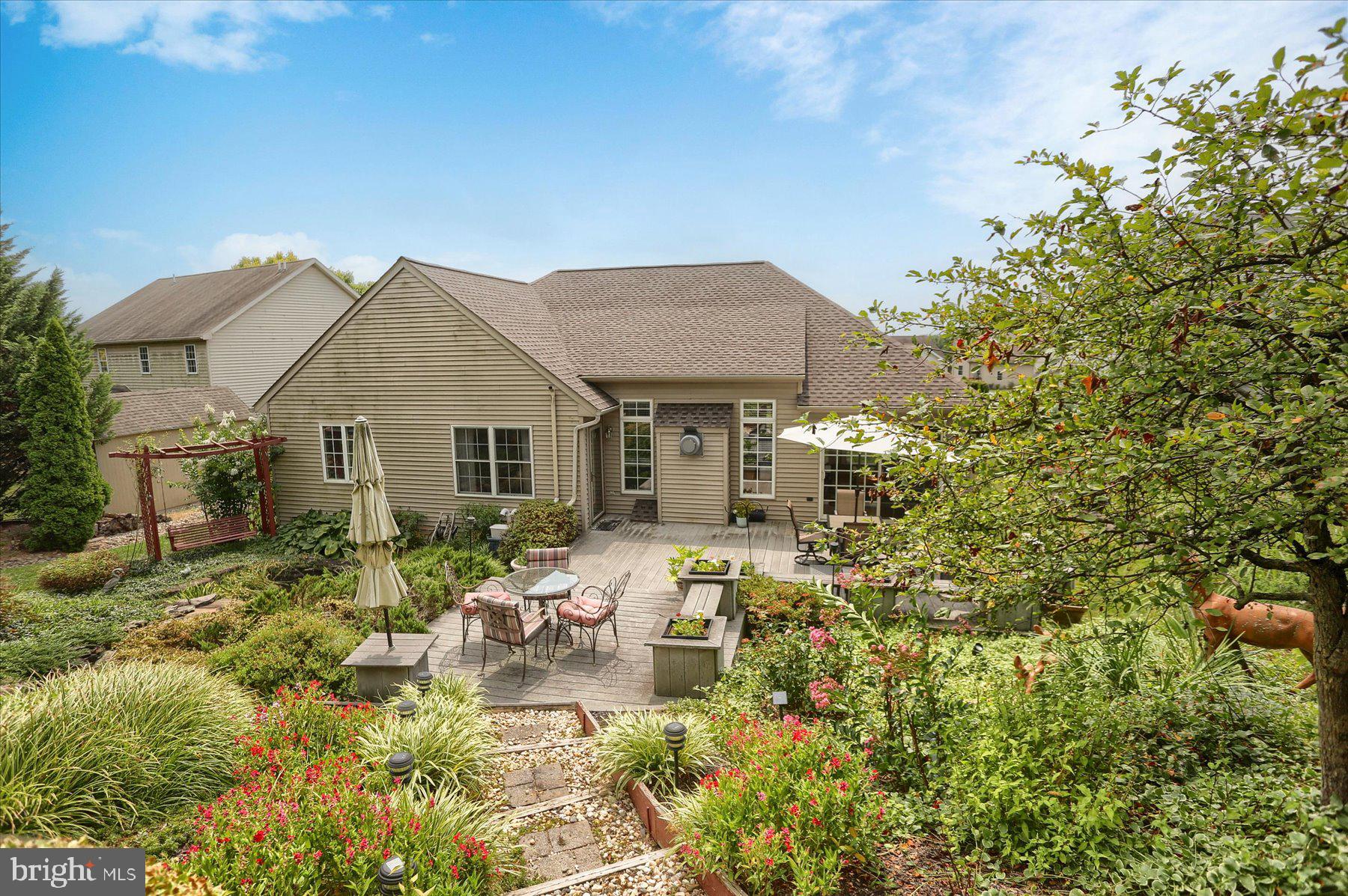87 BARTLETT CIRCLE