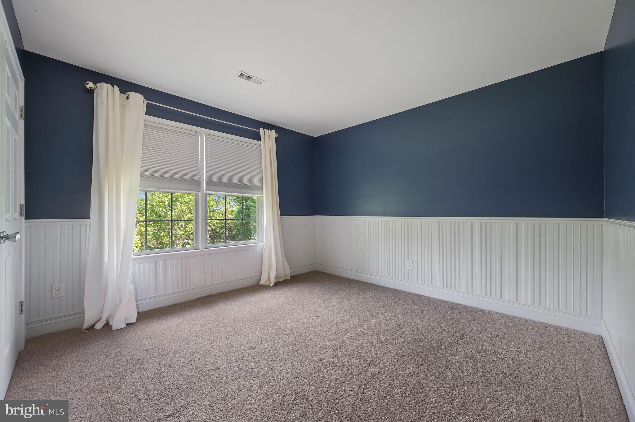 STEELES RIDGE - Residential Lease