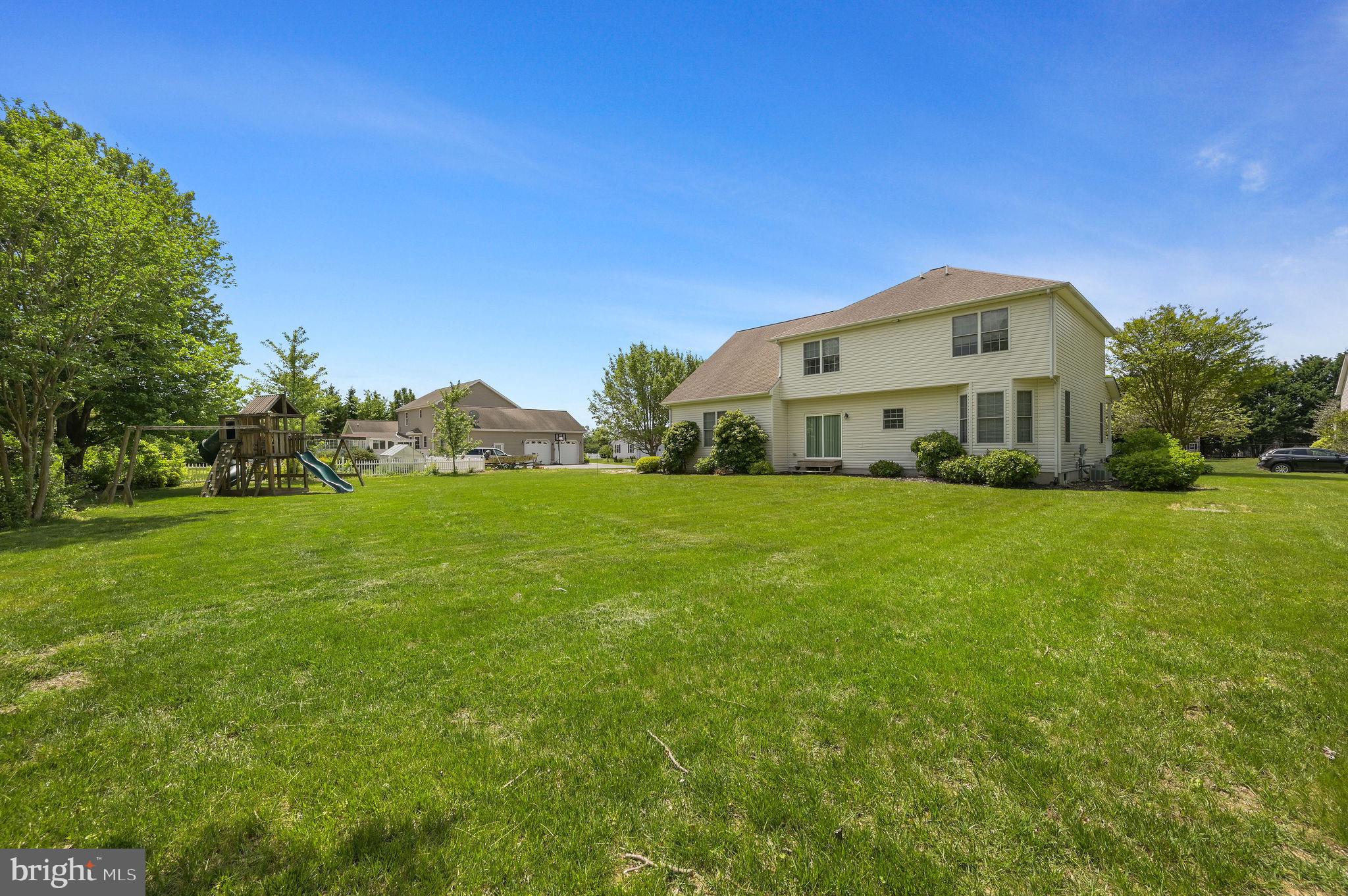 STEELES RIDGE - Residential Lease