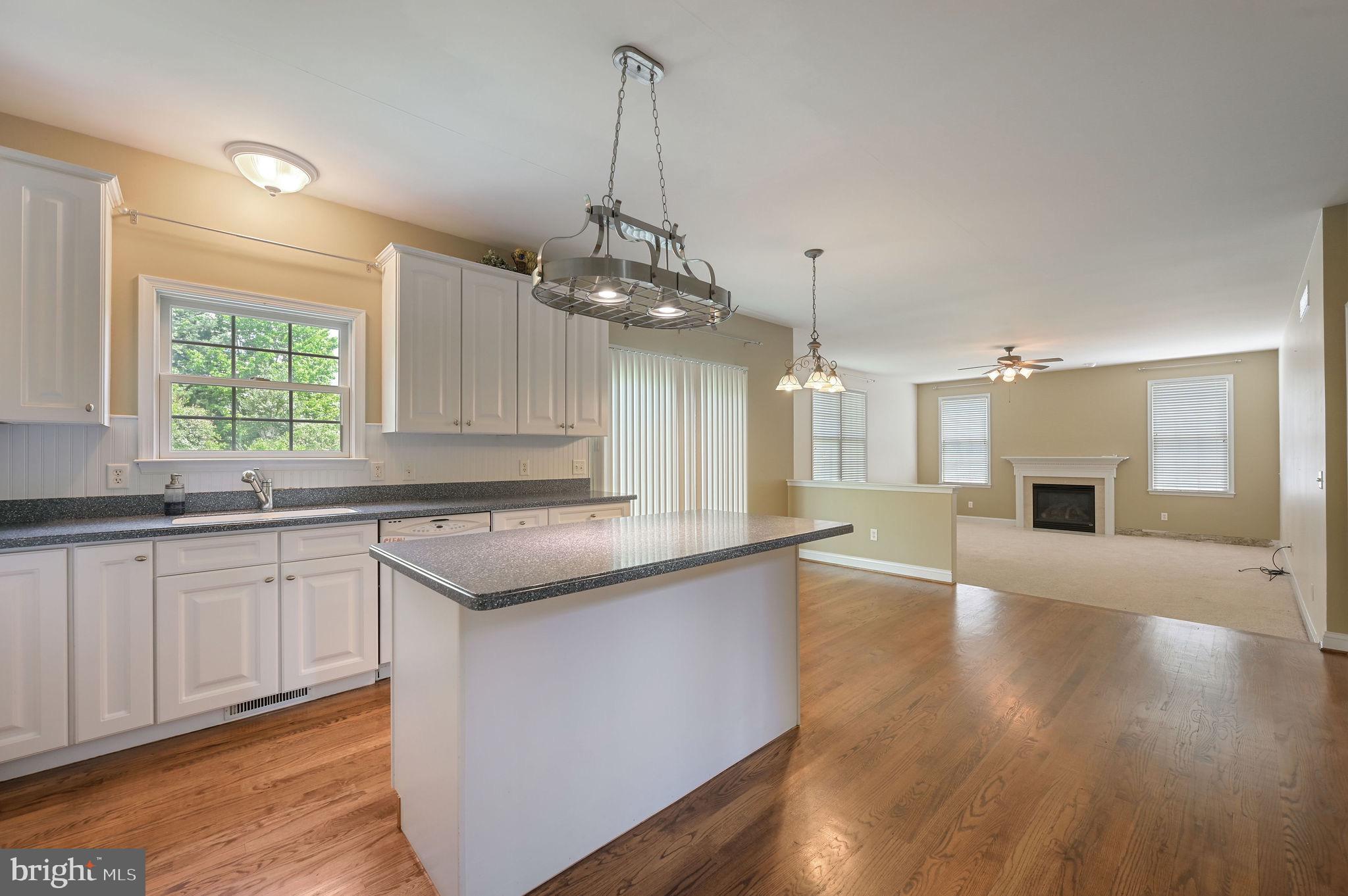 STEELES RIDGE - Residential Lease