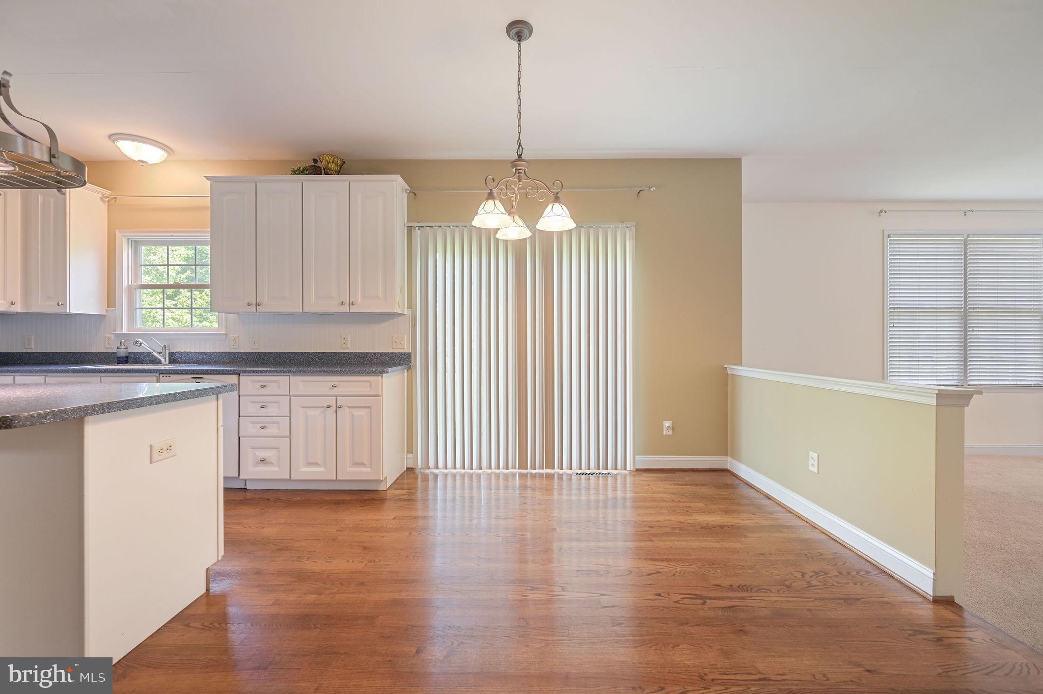 STEELES RIDGE - Residential Lease