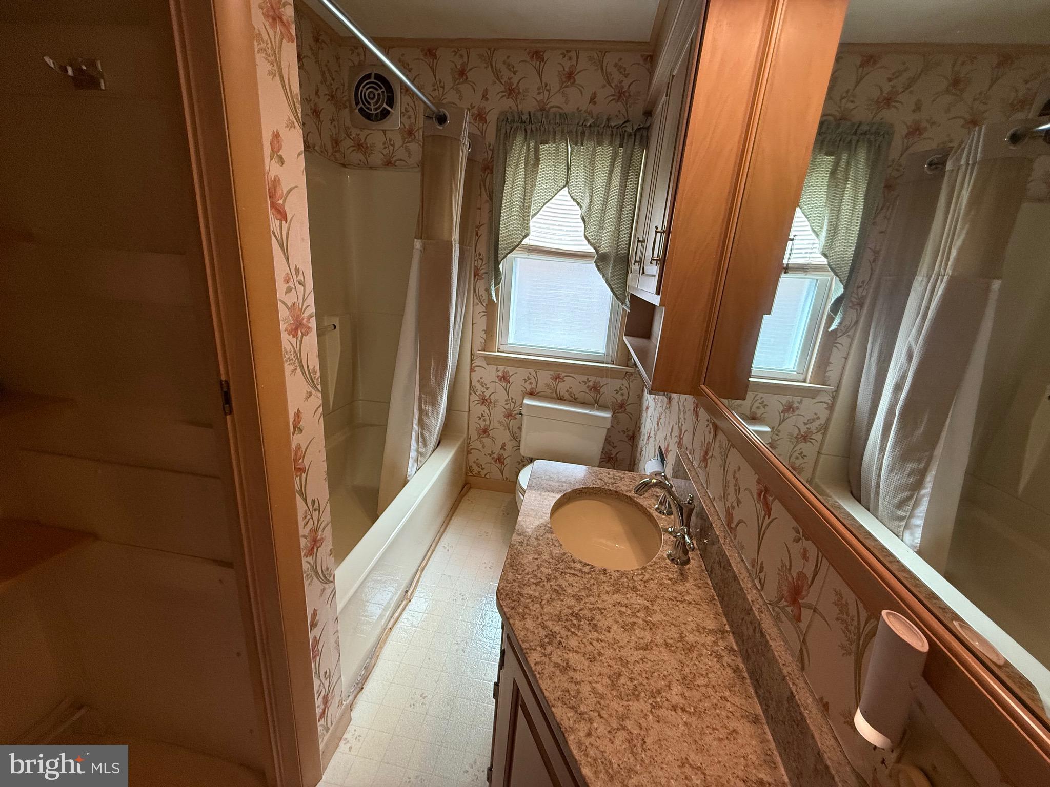 SOUTH TEMPLE HEIGH - Residential