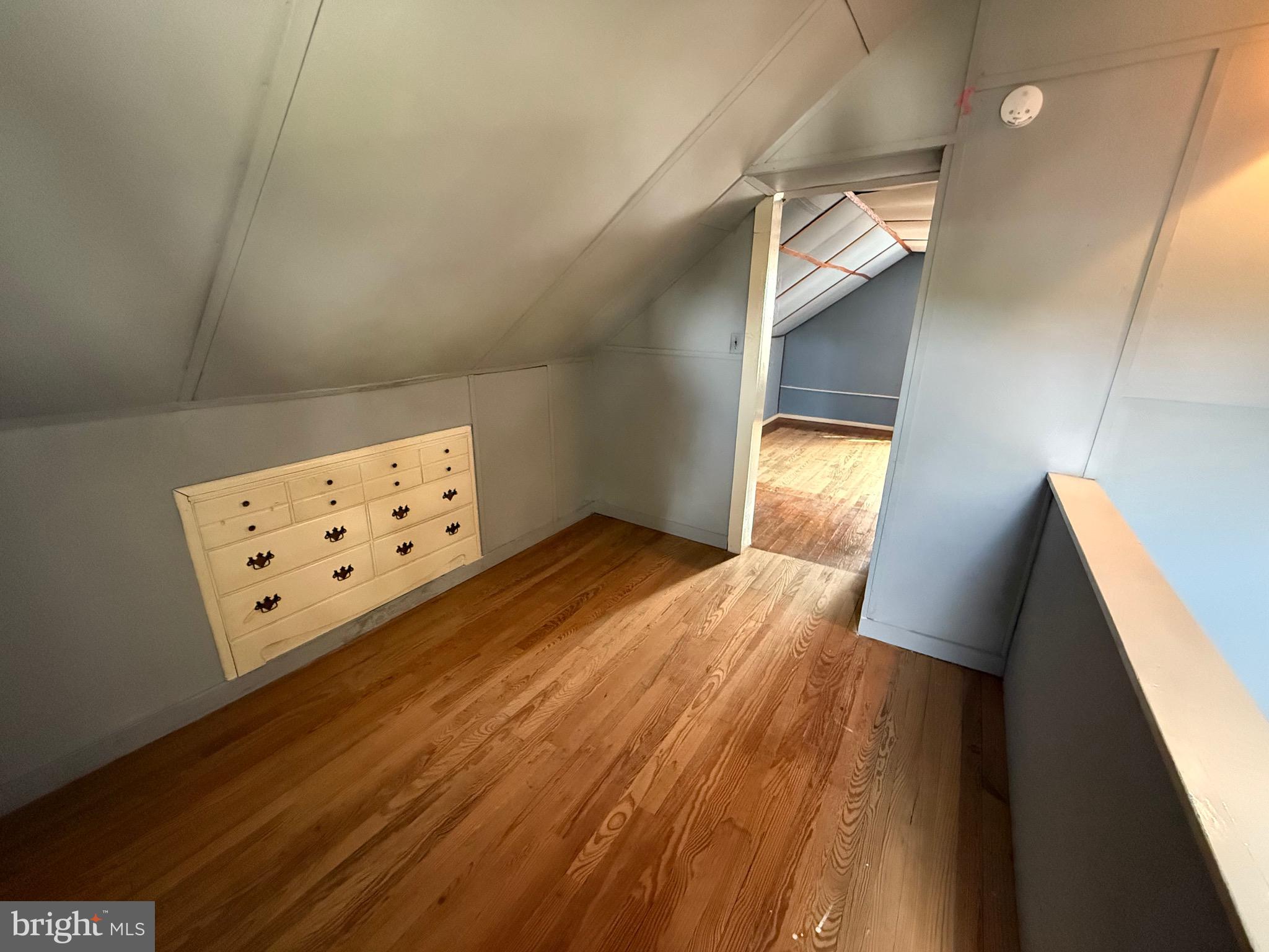 SOUTH TEMPLE HEIGH - Residential