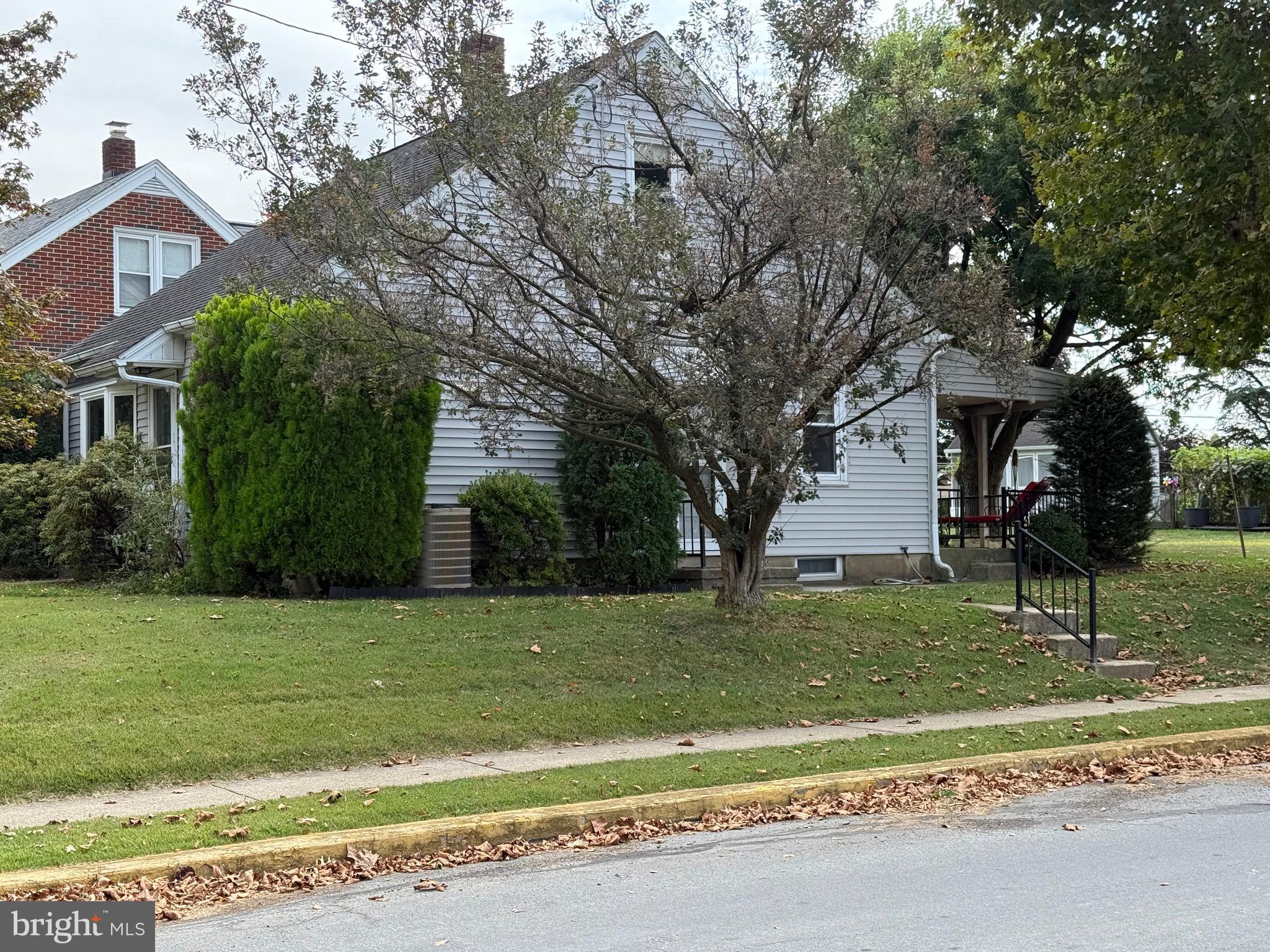 SOUTH TEMPLE HEIGH - Residential