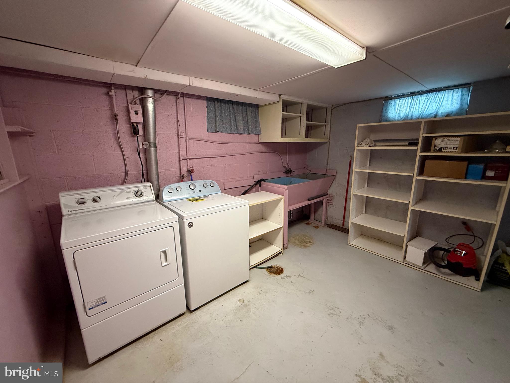 SOUTH TEMPLE HEIGH - Residential