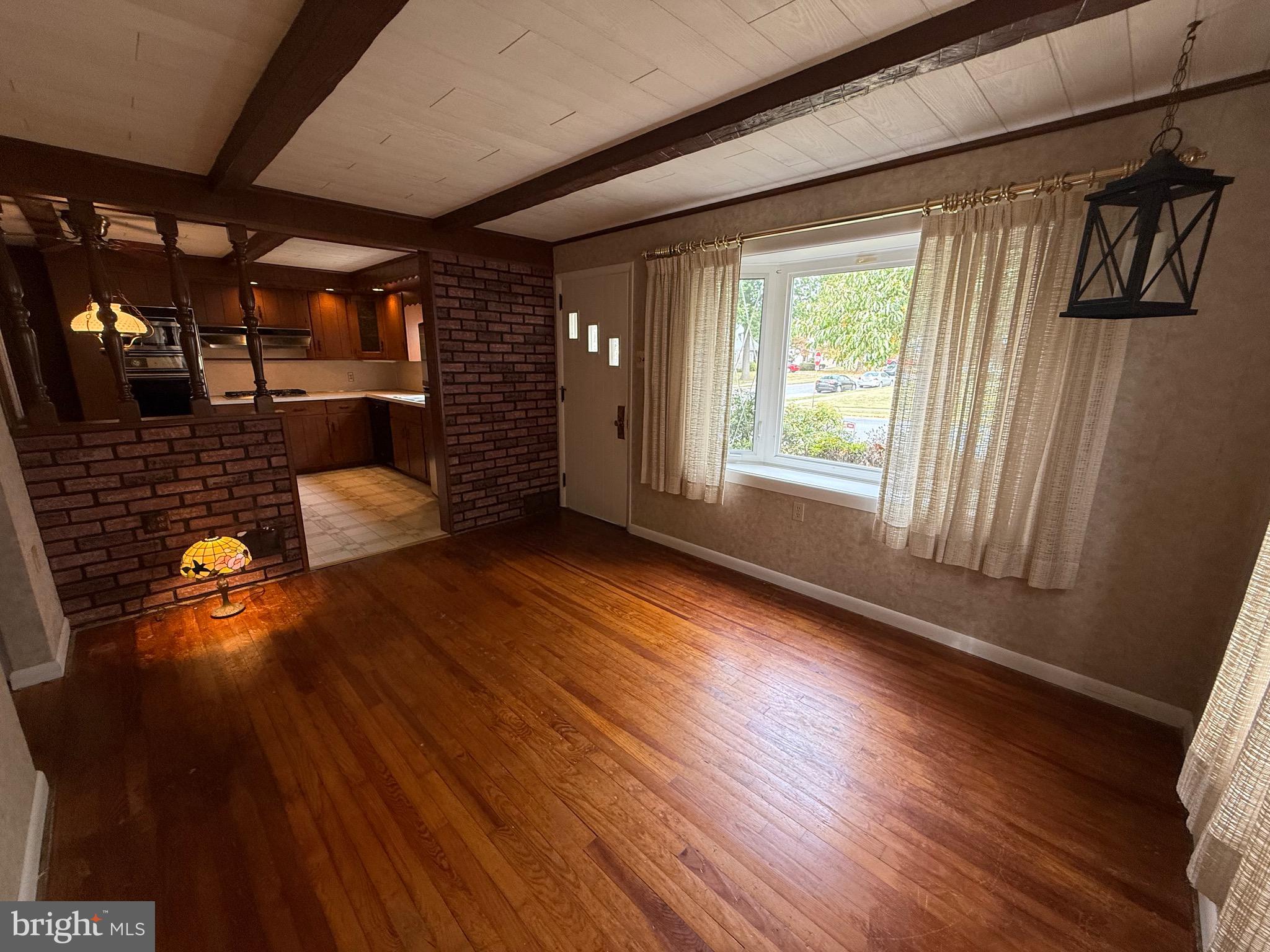 SOUTH TEMPLE HEIGH - Residential