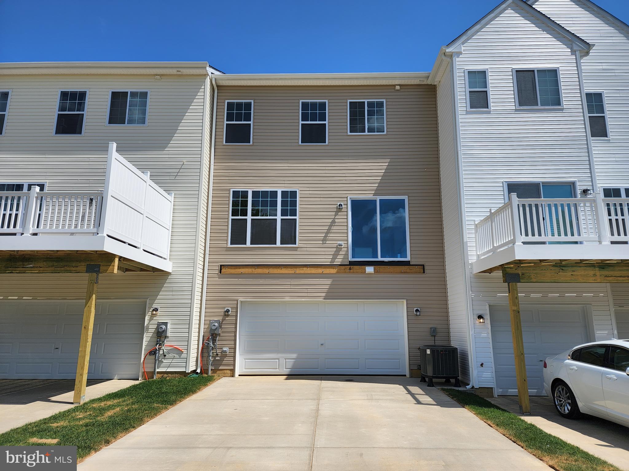 CLARK'S REST - Residential