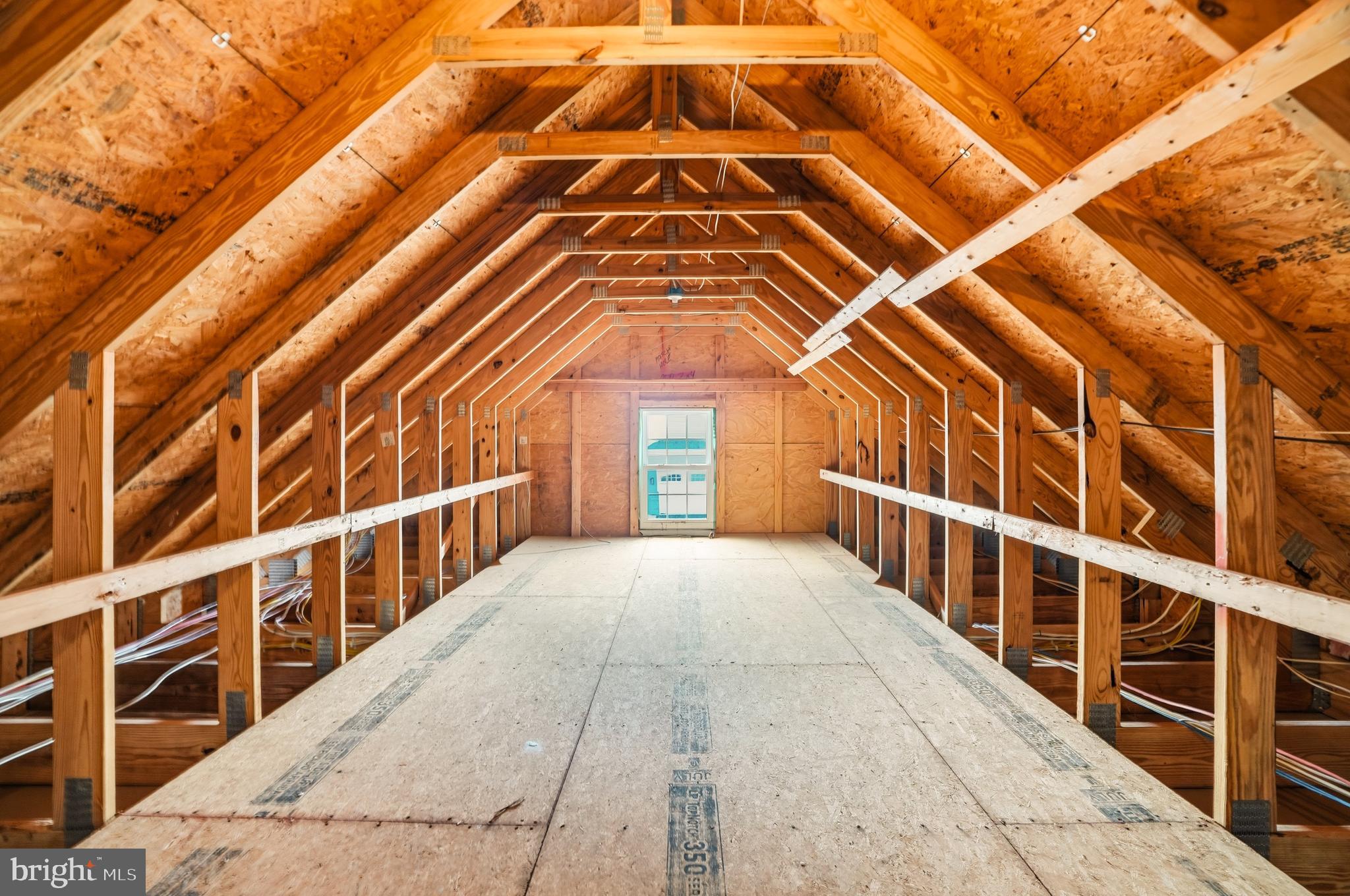 MEADOW GLEN - Residential