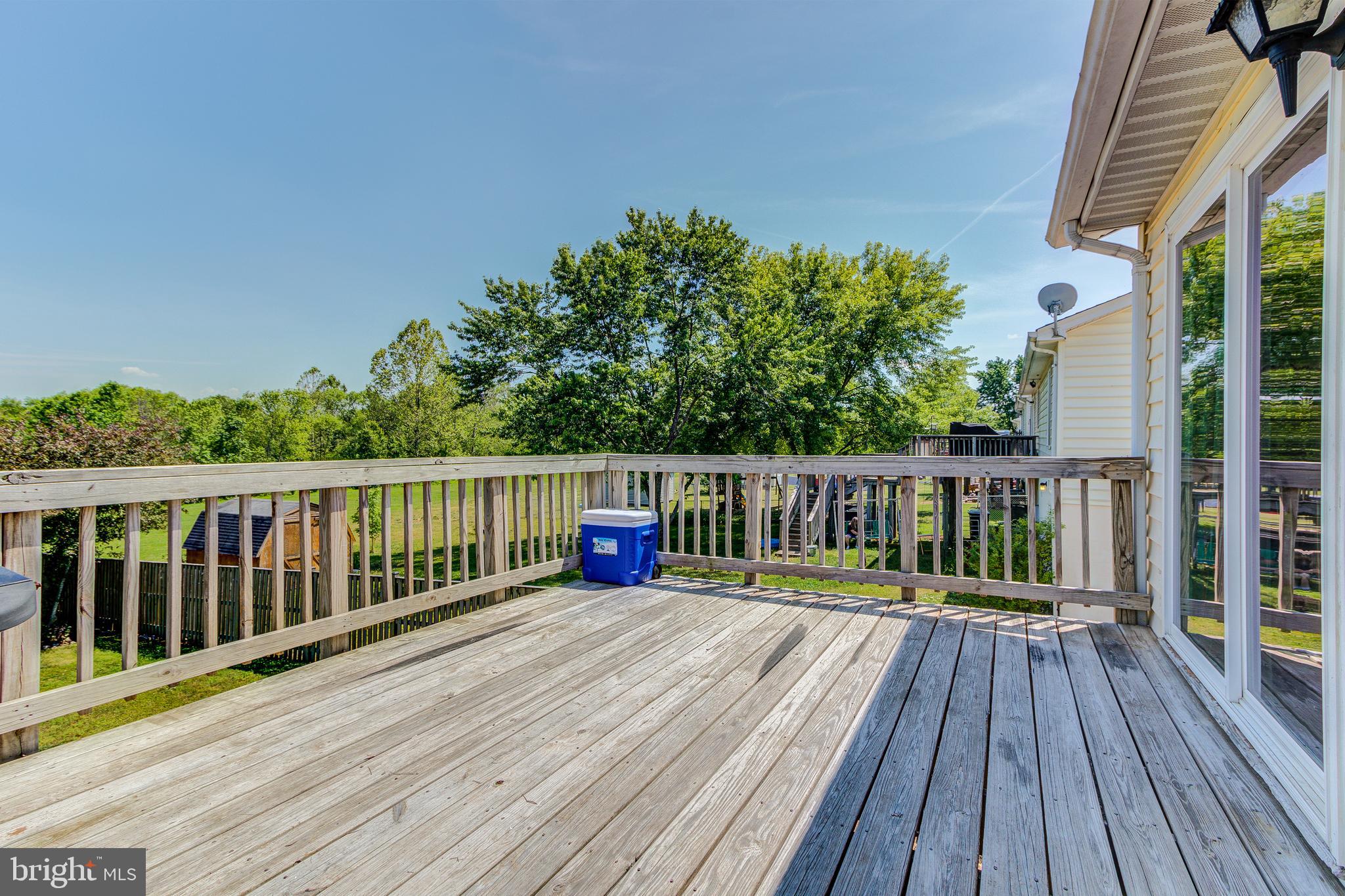 MEADOWBROOKE - Residential