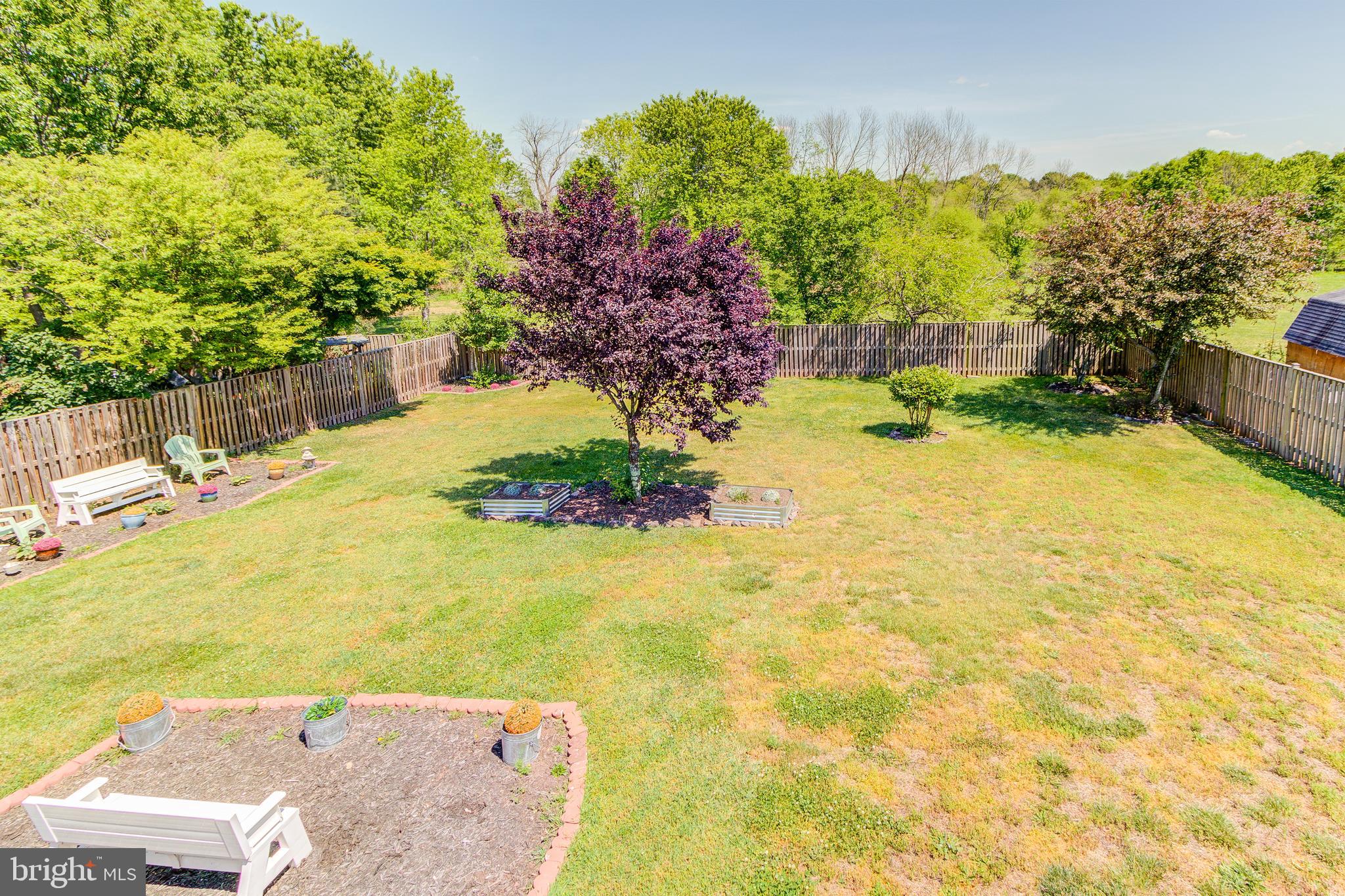 MEADOWBROOKE - Residential