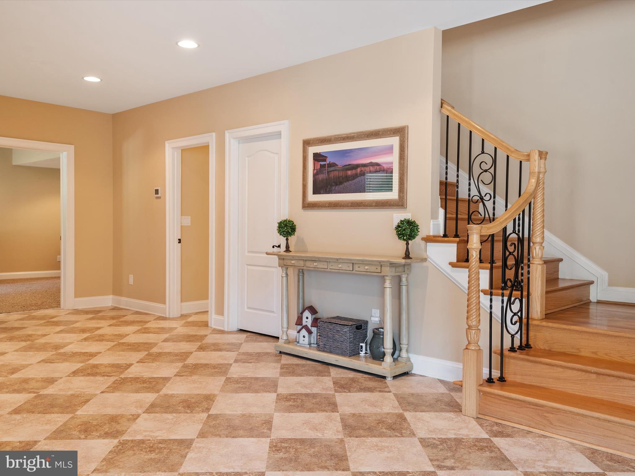 SHREWSBURY - Residential