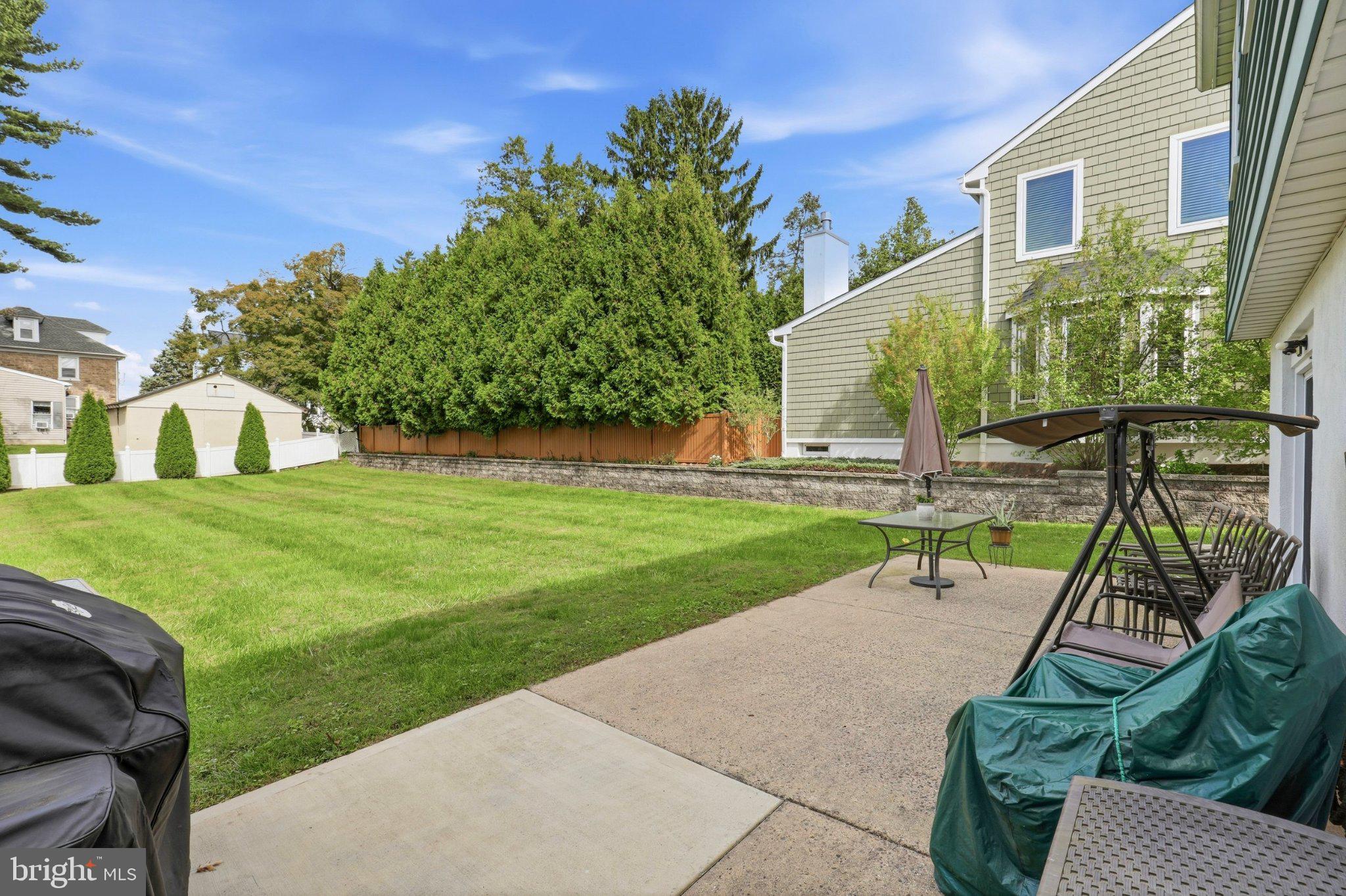 253 HIGHLAND AVENUE