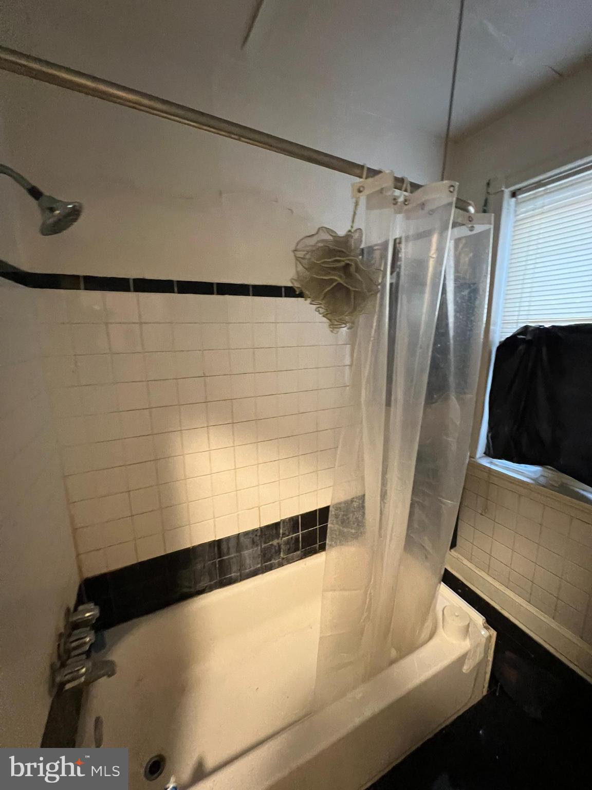 HUNTING PARK - Residential