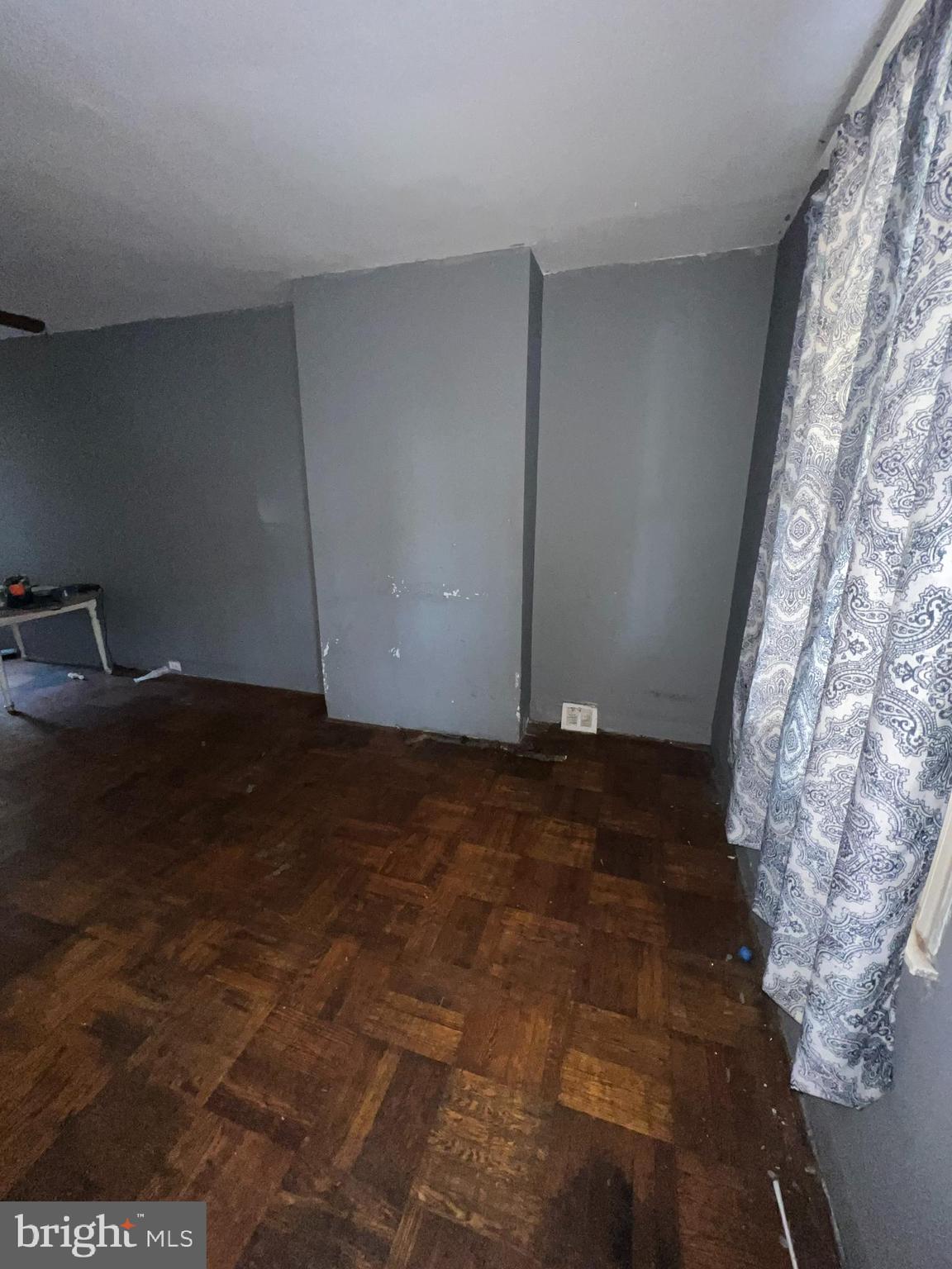 HUNTING PARK - Residential