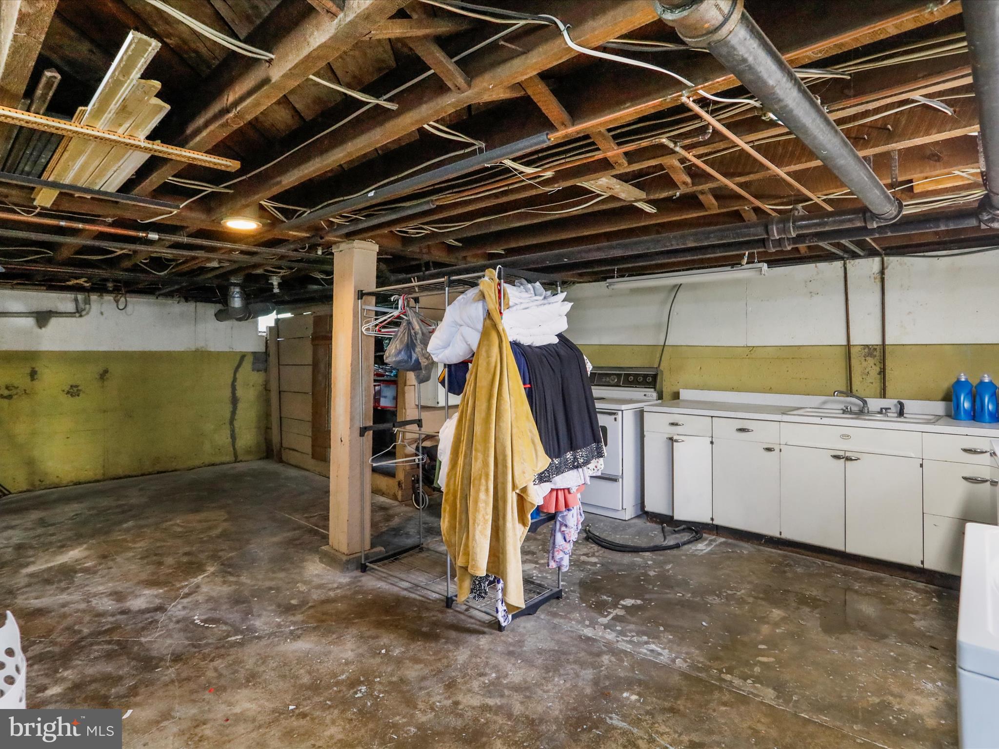 TOWN OF ROMNEY - Residential