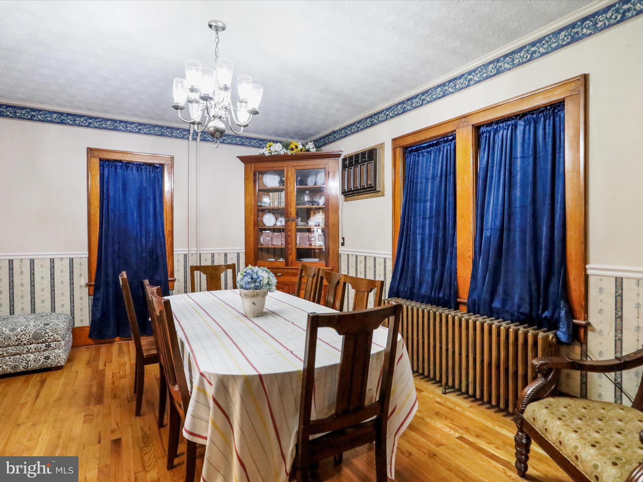 TOWN OF ROMNEY - Residential