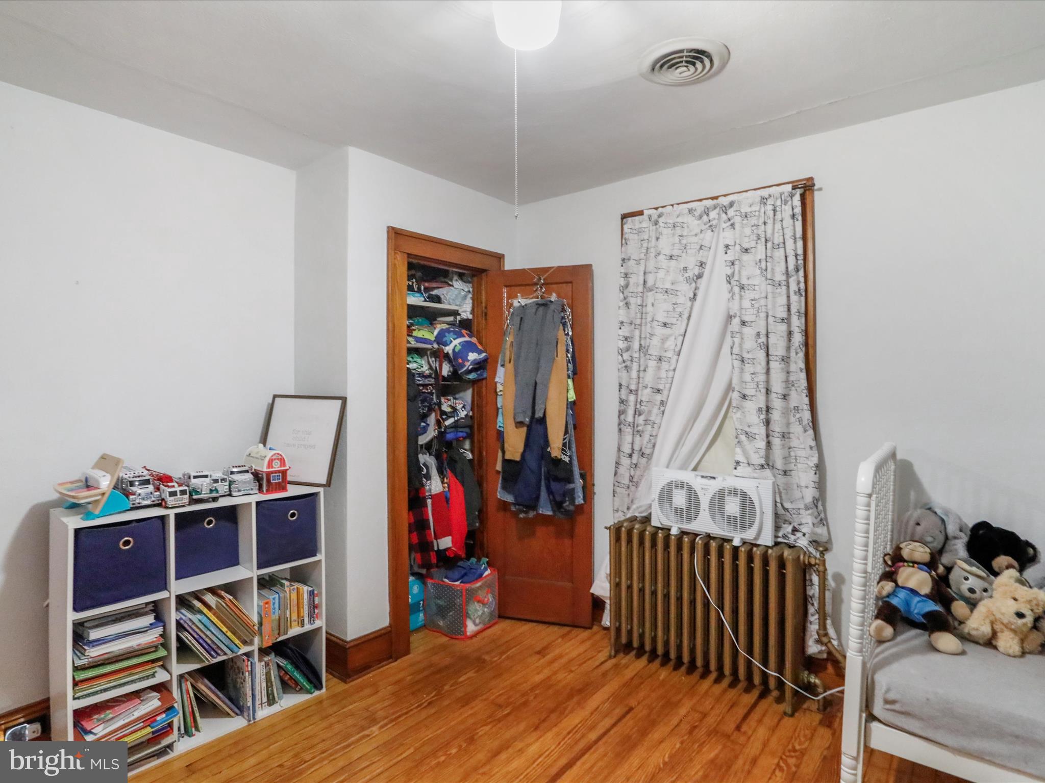 TOWN OF ROMNEY - Residential