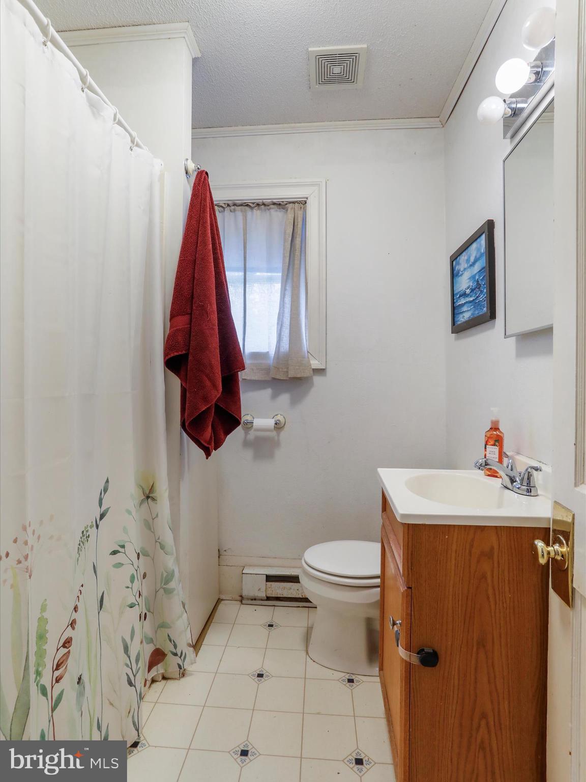 TOWN OF ROMNEY - Residential