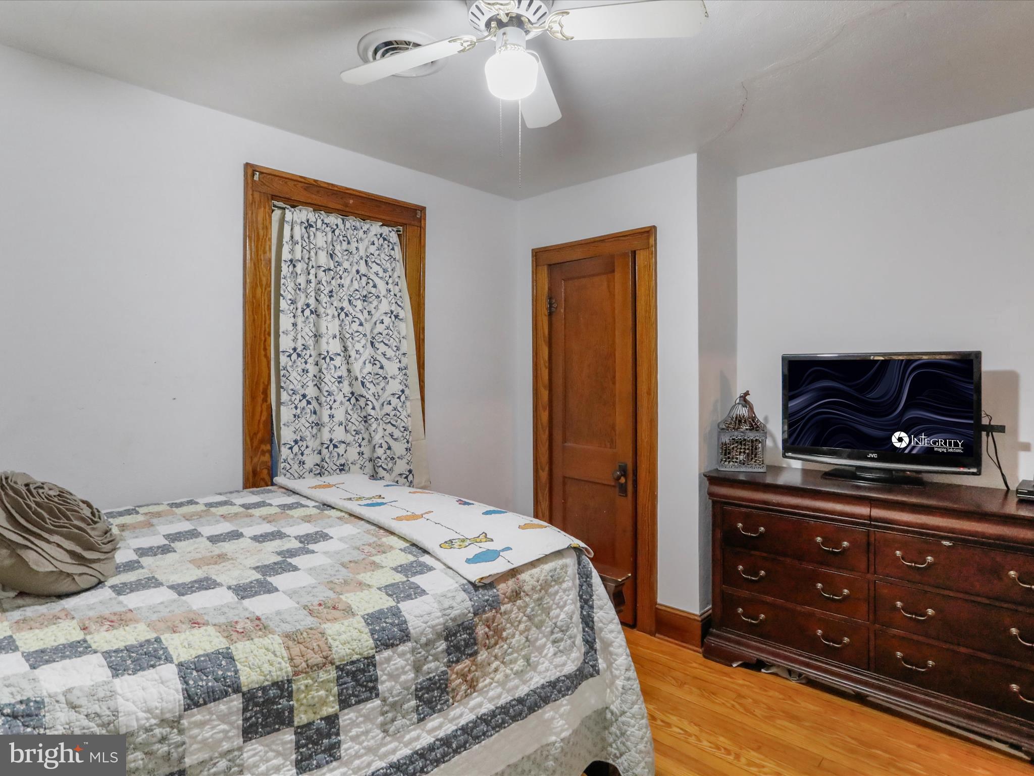 TOWN OF ROMNEY - Residential