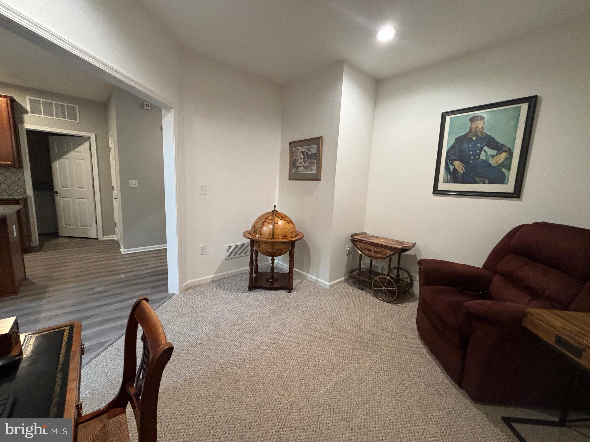 ARBOURS AT EAGLE POINT - Residential