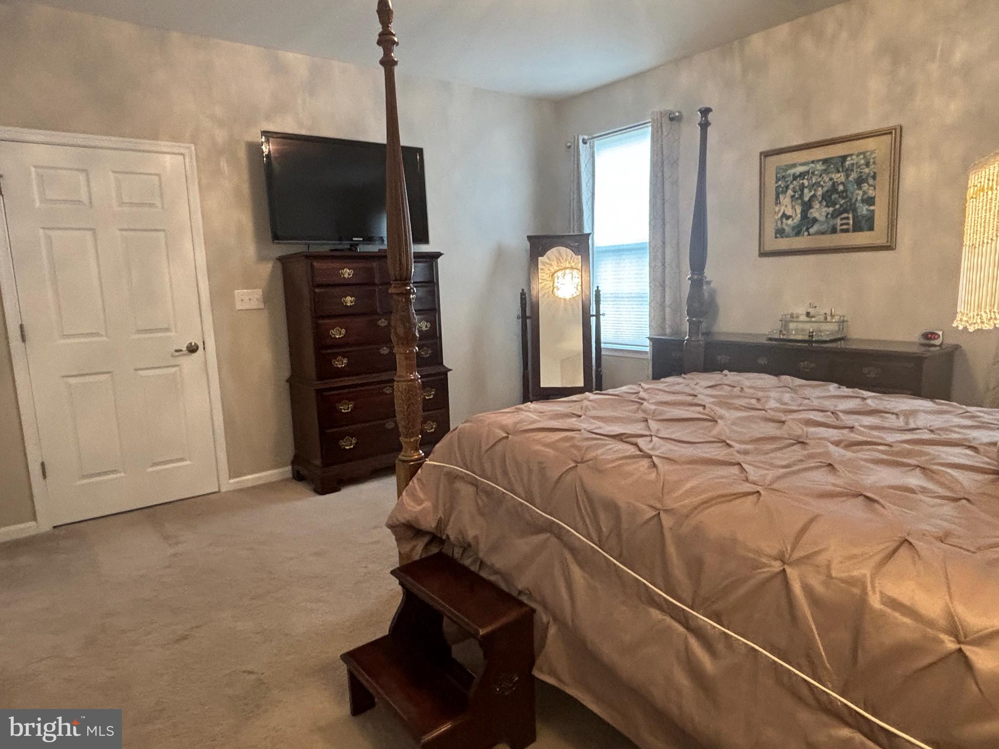 ARBOURS AT EAGLE POINT - Residential