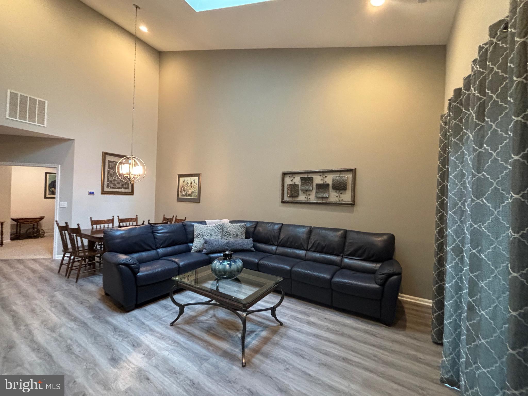 ARBOURS AT EAGLE POINT - Residential