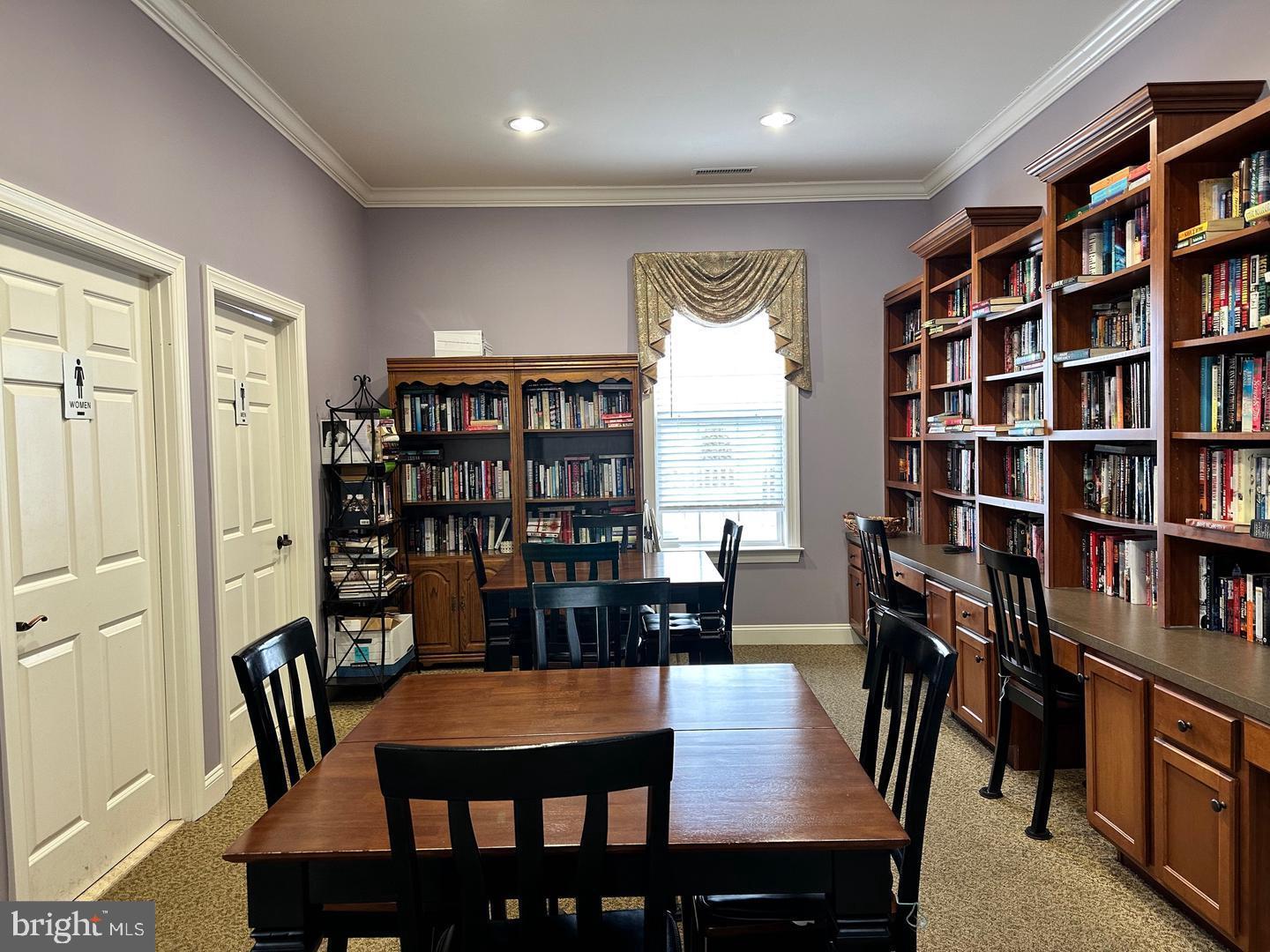 ARBOURS AT EAGLE POINT - Residential