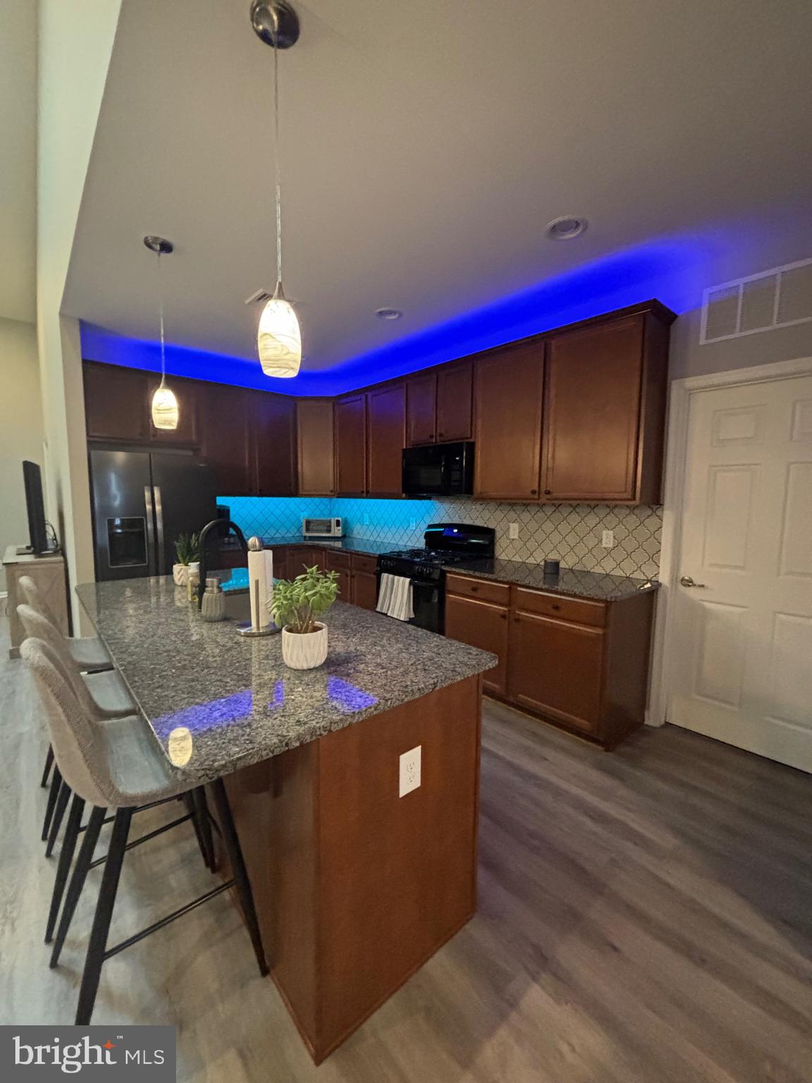 ARBOURS AT EAGLE POINT - Residential